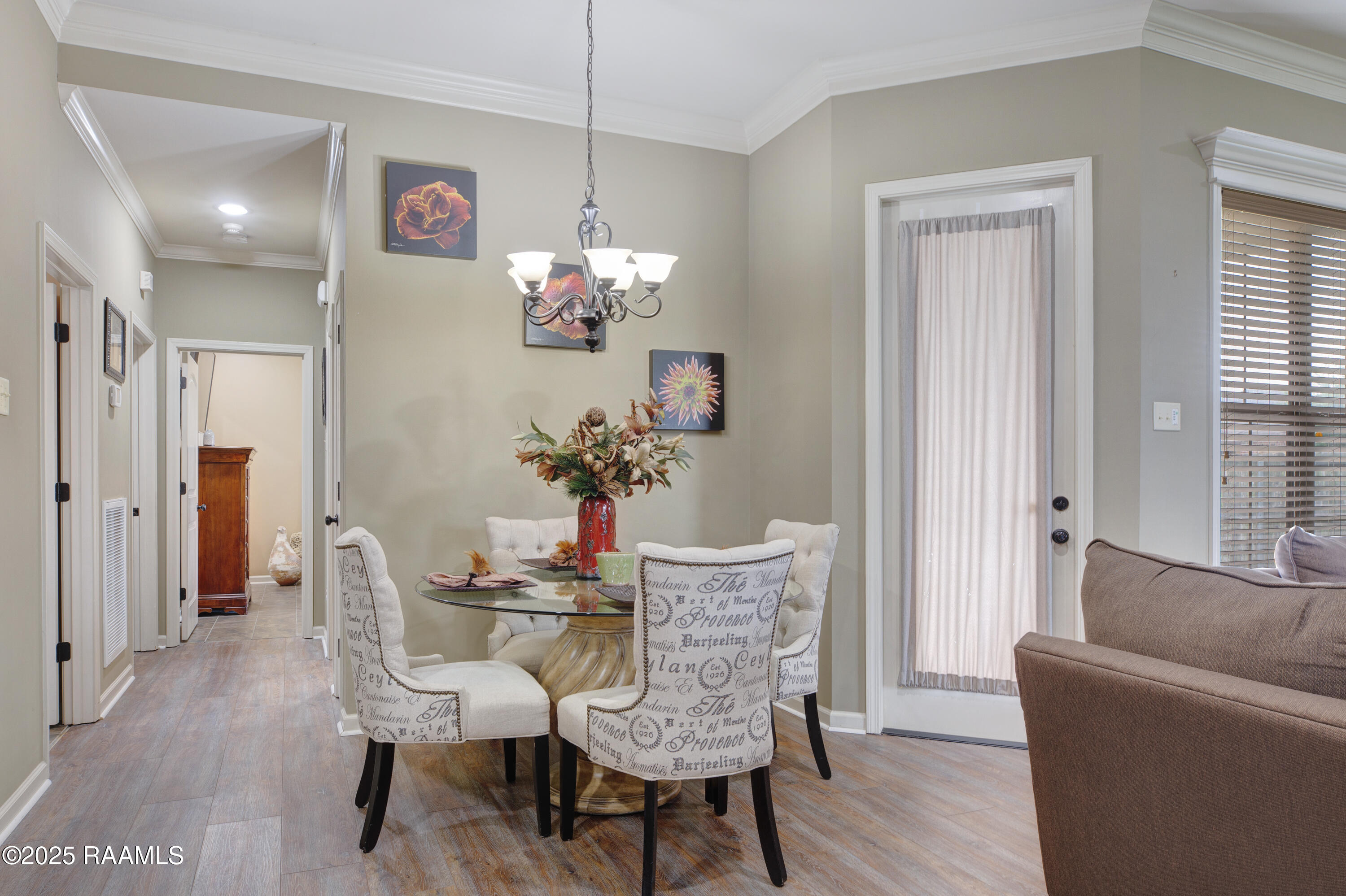 100 Smithville Court