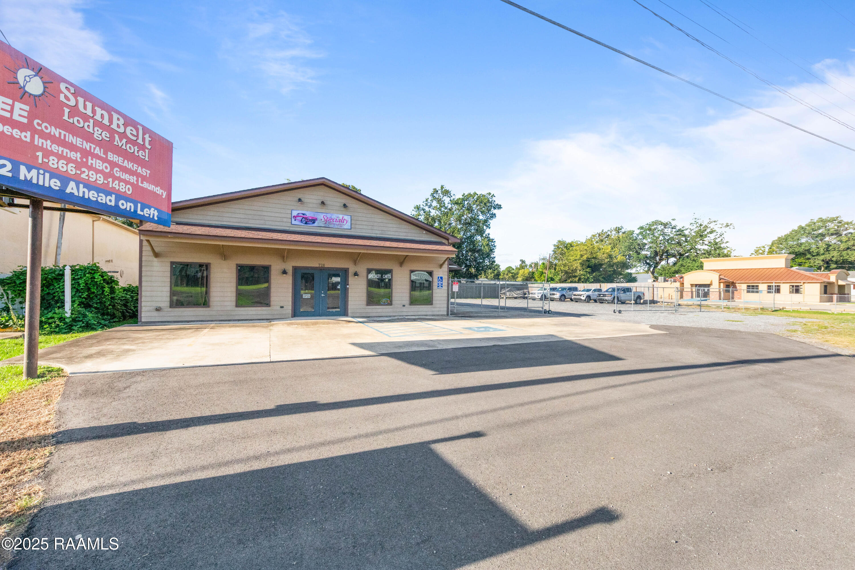 726 Veterans Memorial Drive