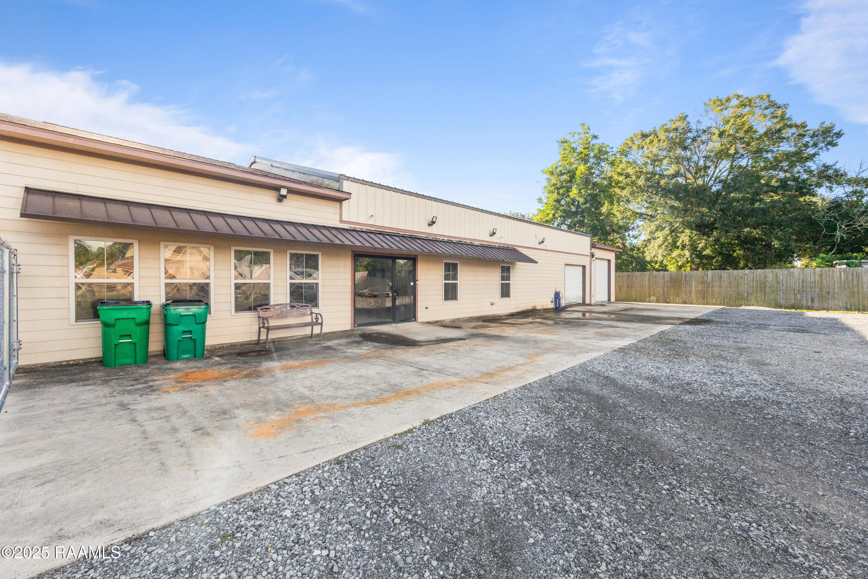 726 Veterans Memorial Drive