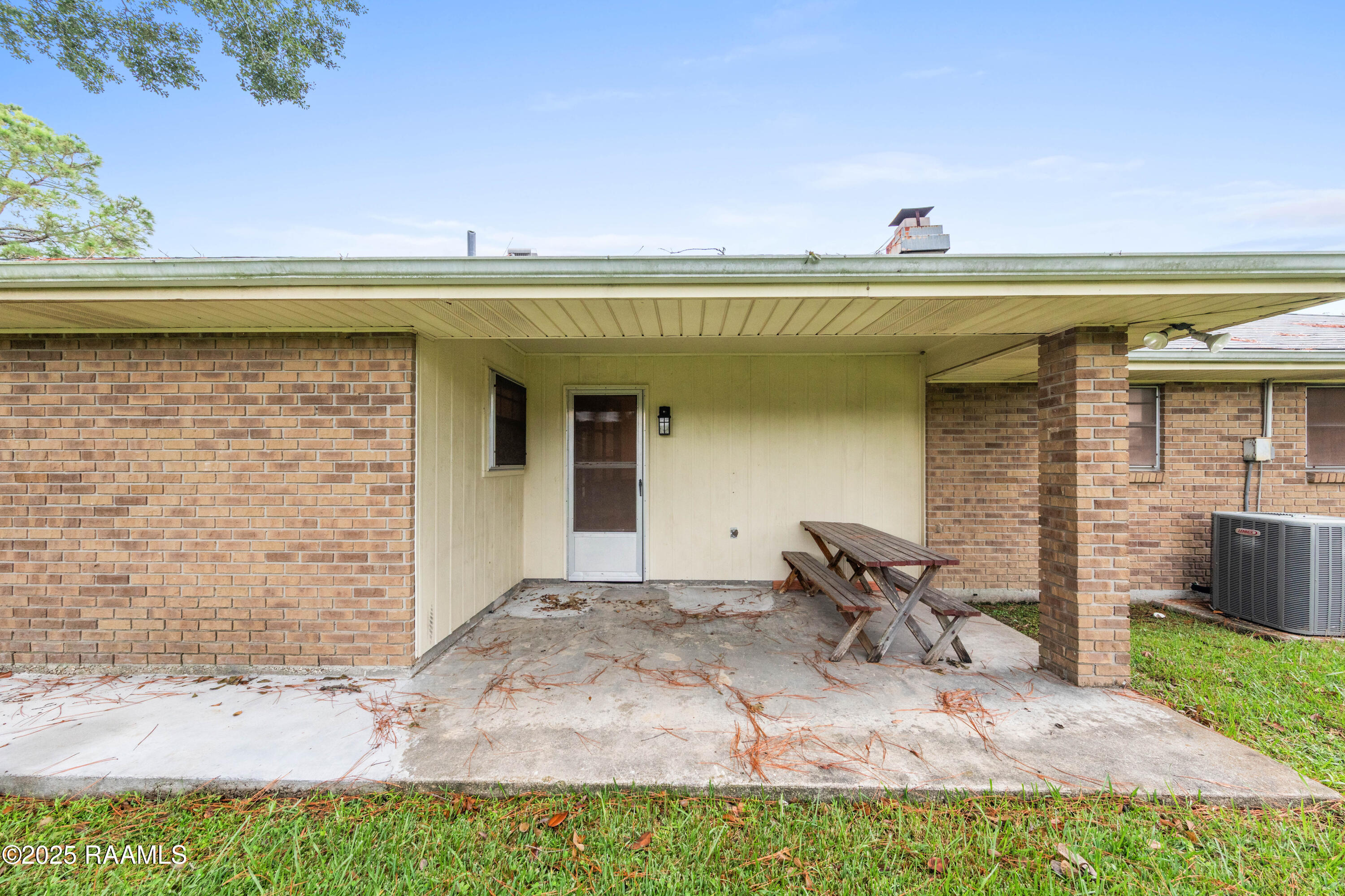 102 Wisteria Drive