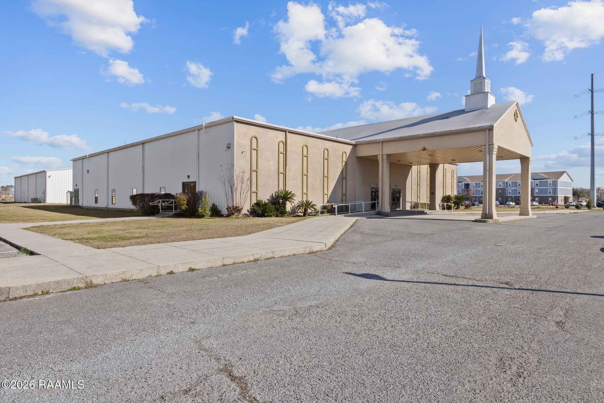 1610 W Willow Street