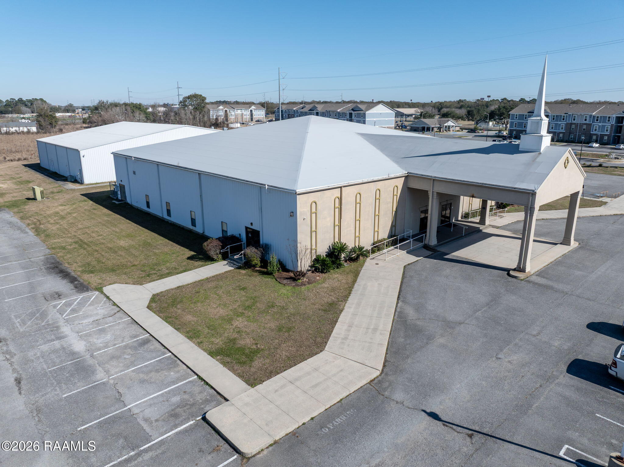 1610 W Willow Street