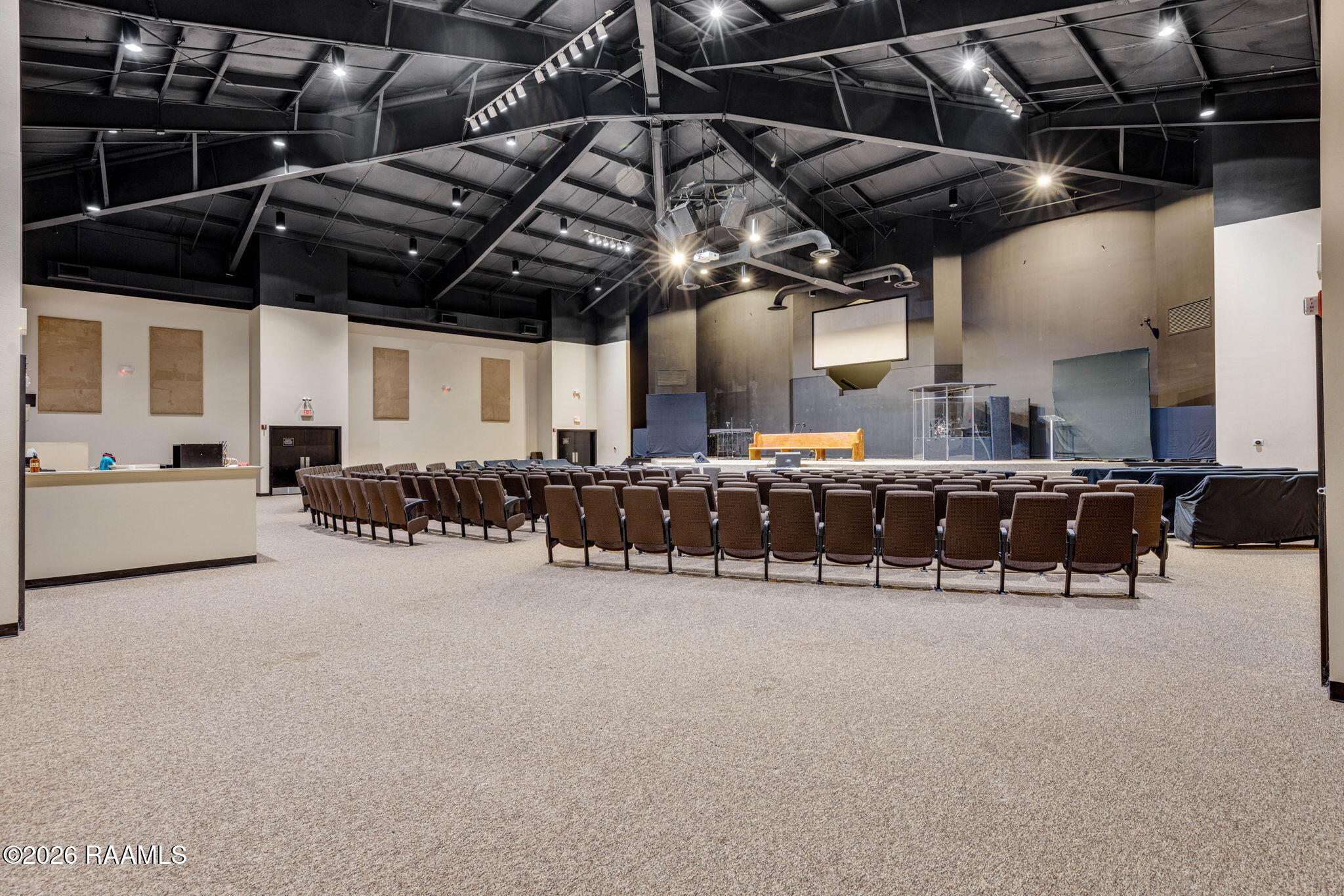 1610 W Willow Street