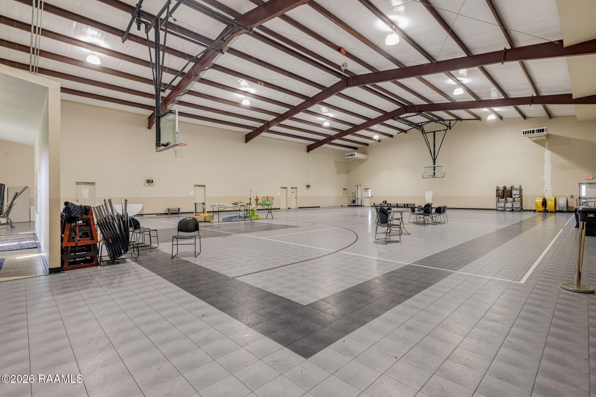 1610 W Willow Street