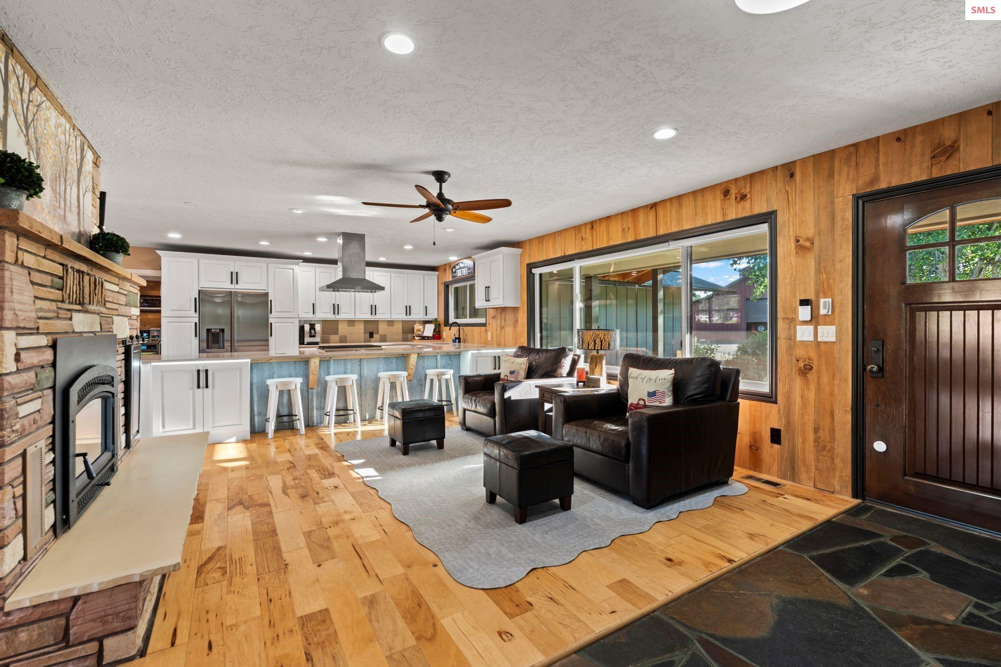 245 Woolsey Rd