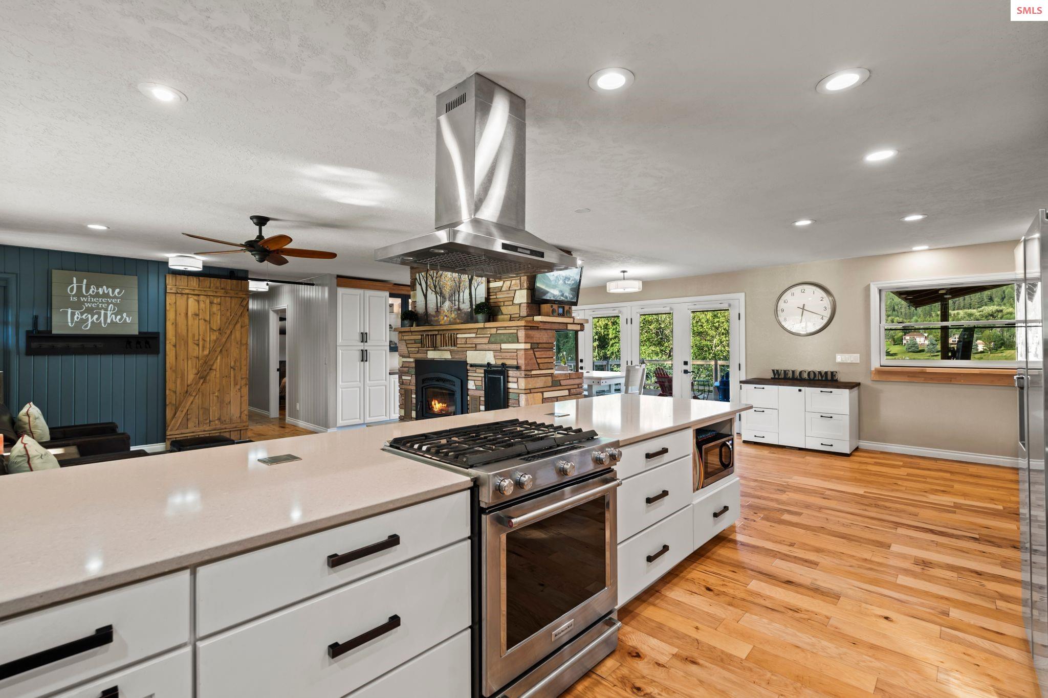 245 Woolsey Rd
