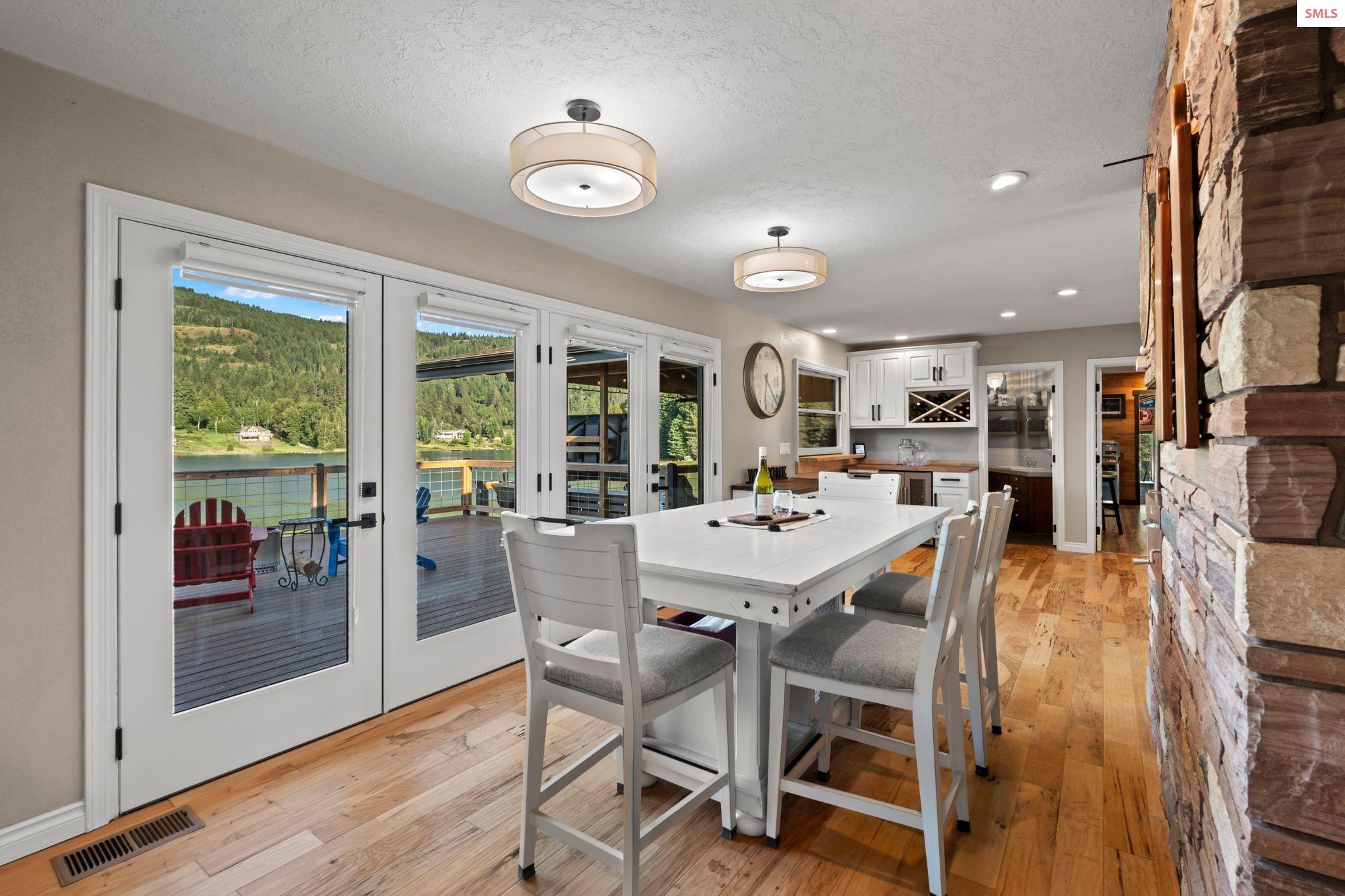 245 Woolsey Rd