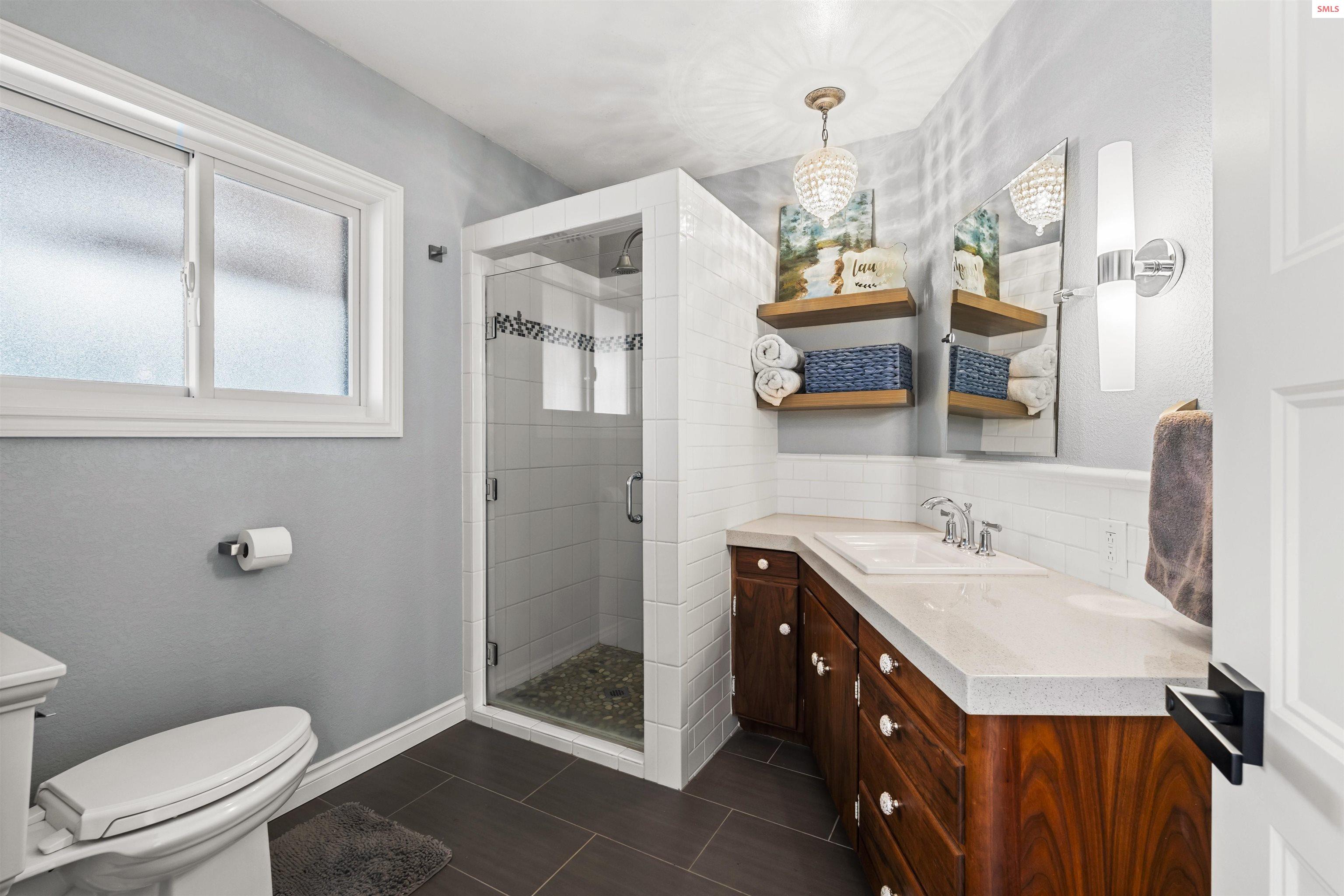 245 Woolsey Rd