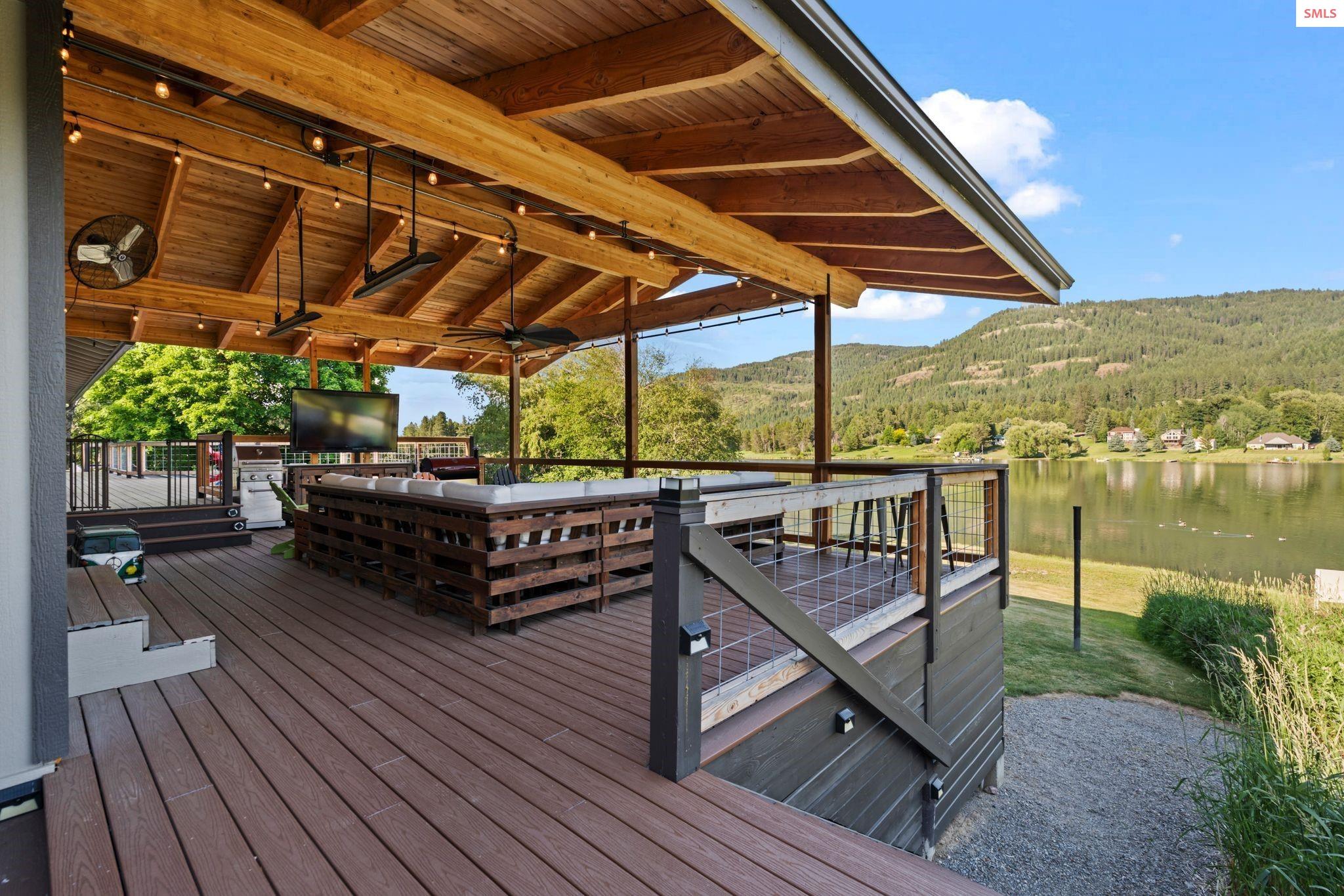 245 Woolsey Rd