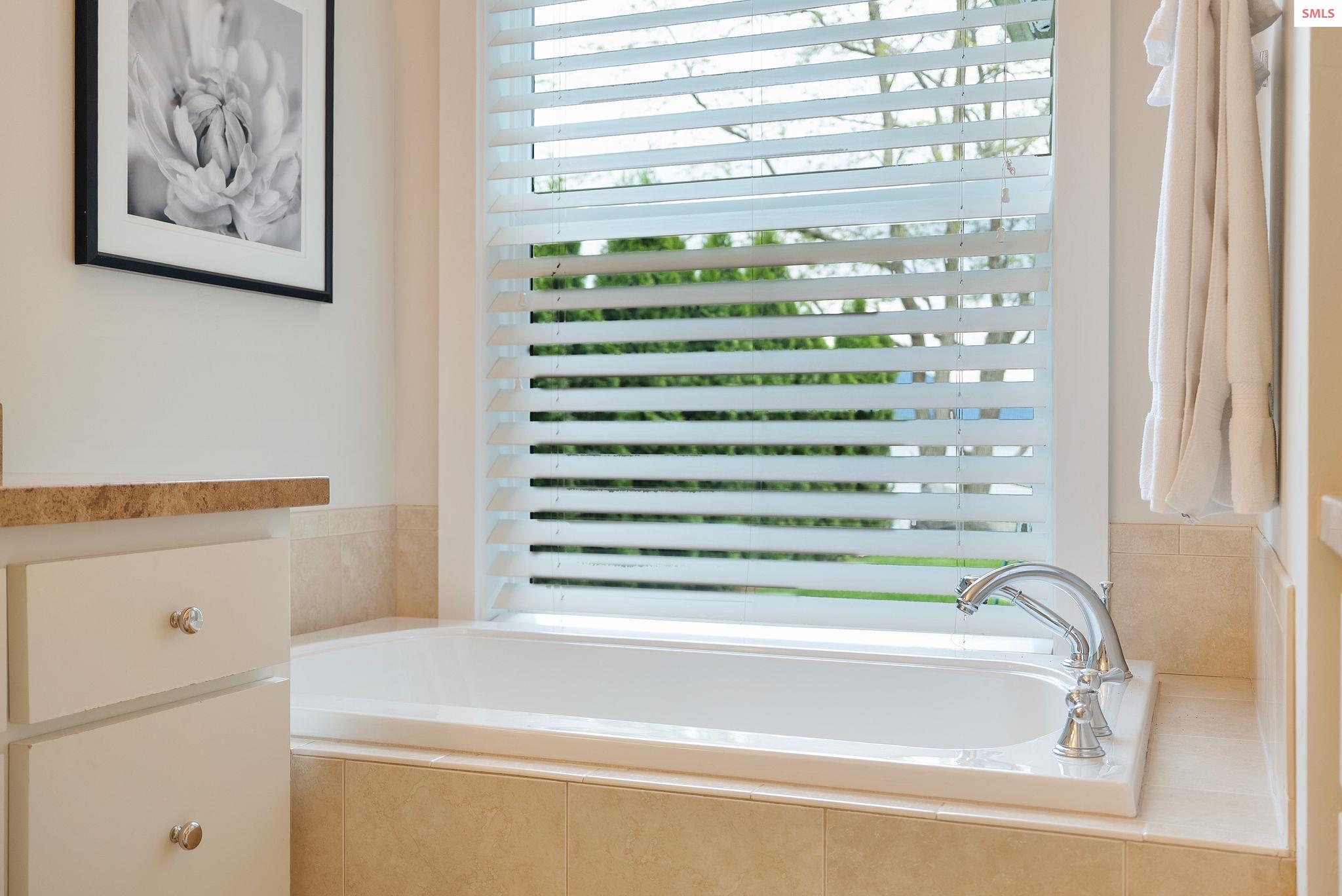 1515 Northshore Drive