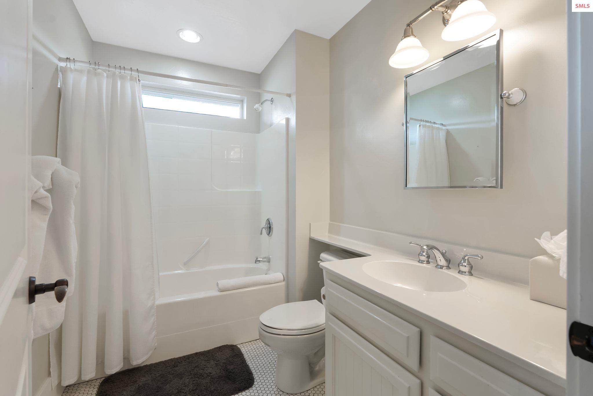 1515 Northshore Drive