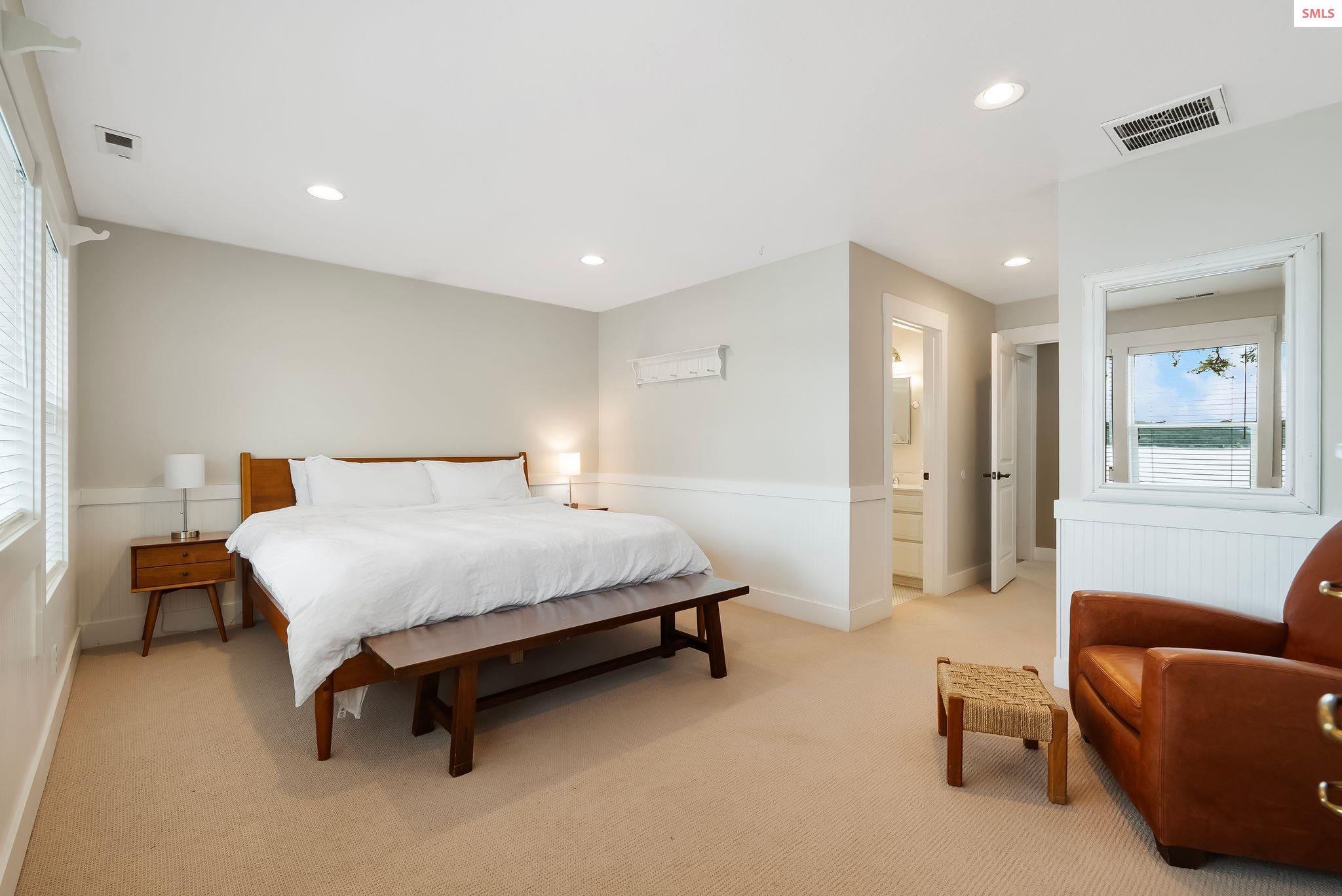 1515 Northshore Drive