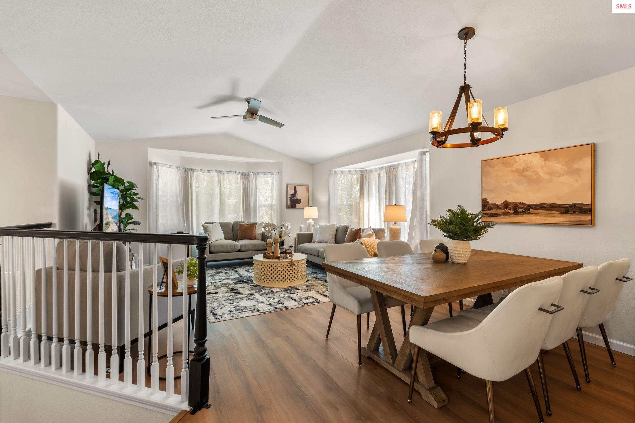 102 S Riverwood Court