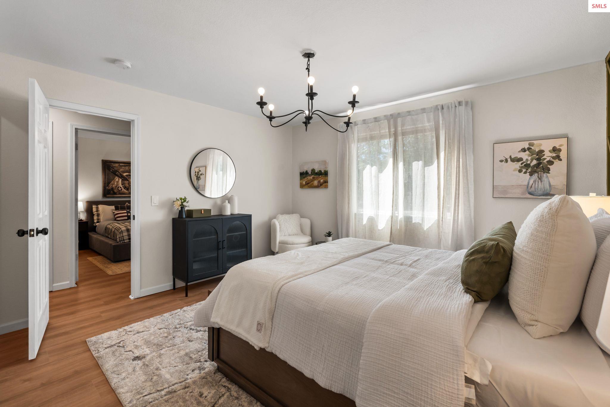 102 S Riverwood Court