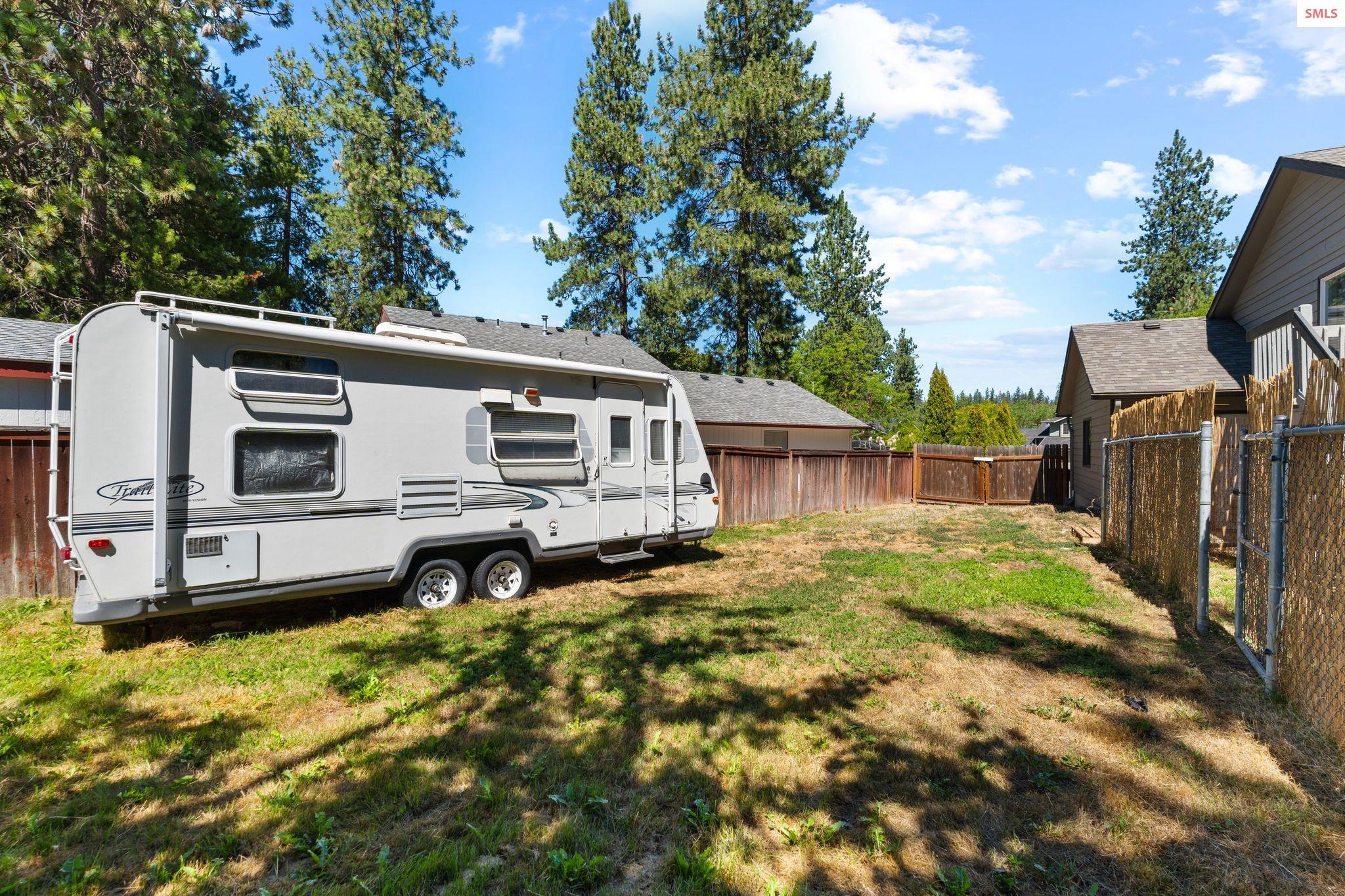 102 S Riverwood Court