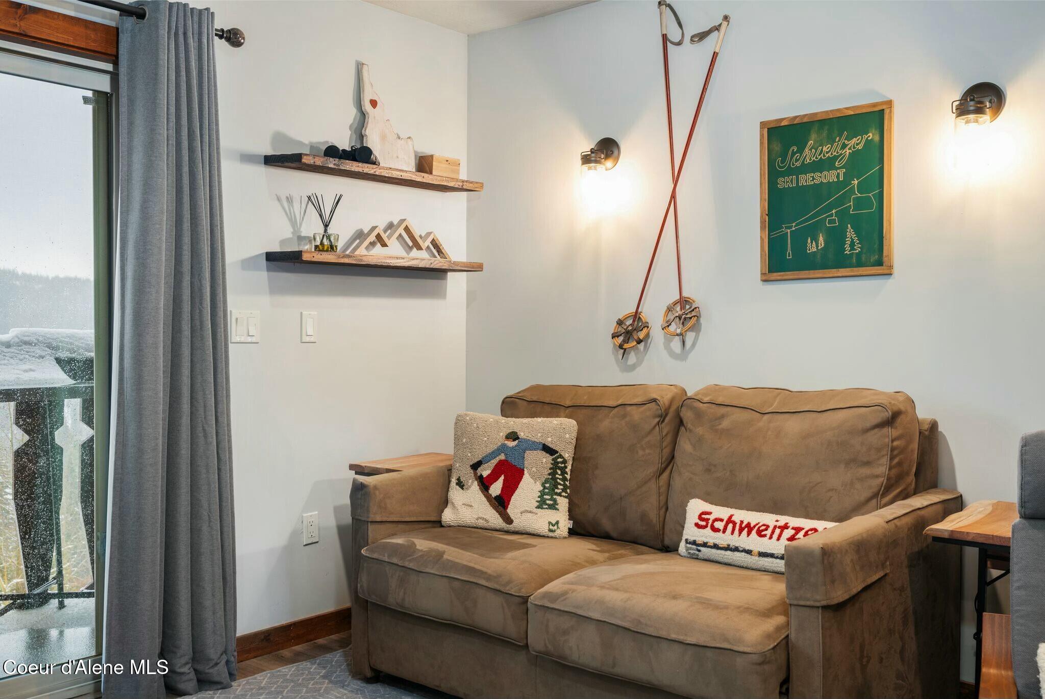 8754 Schweitzer Mountain Rd 20