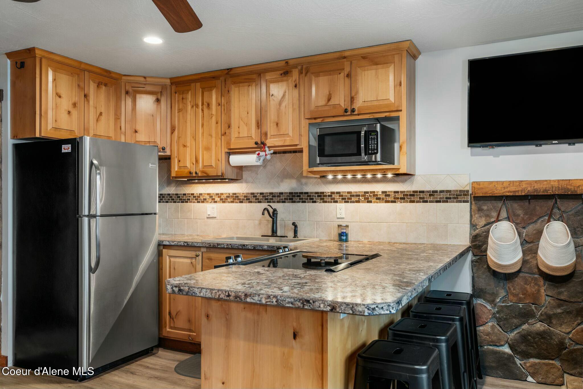 8754 Schweitzer Mountain Rd 20