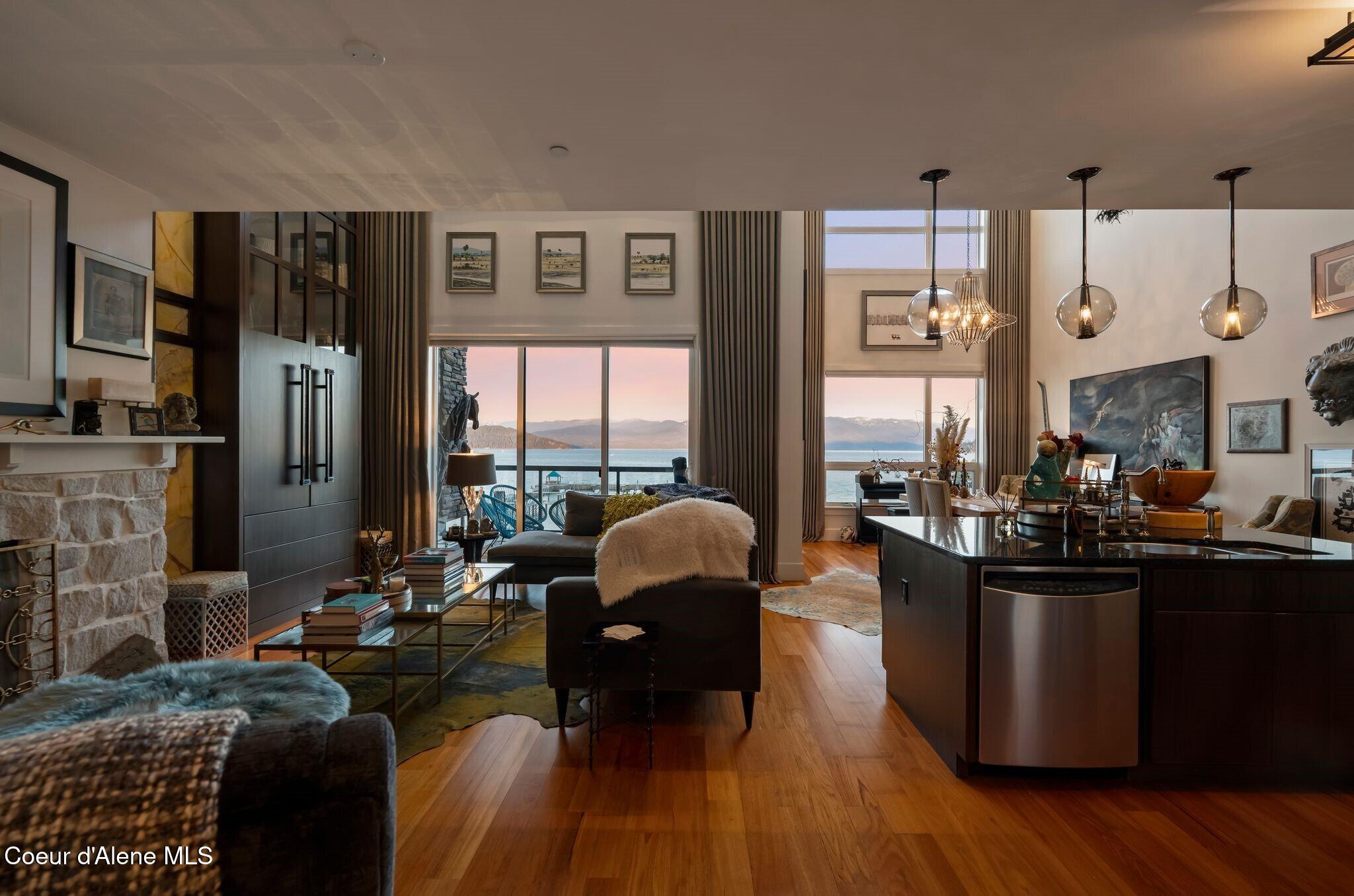 412 Sandpoint Ave, 332, Sandpoint Unit: 332