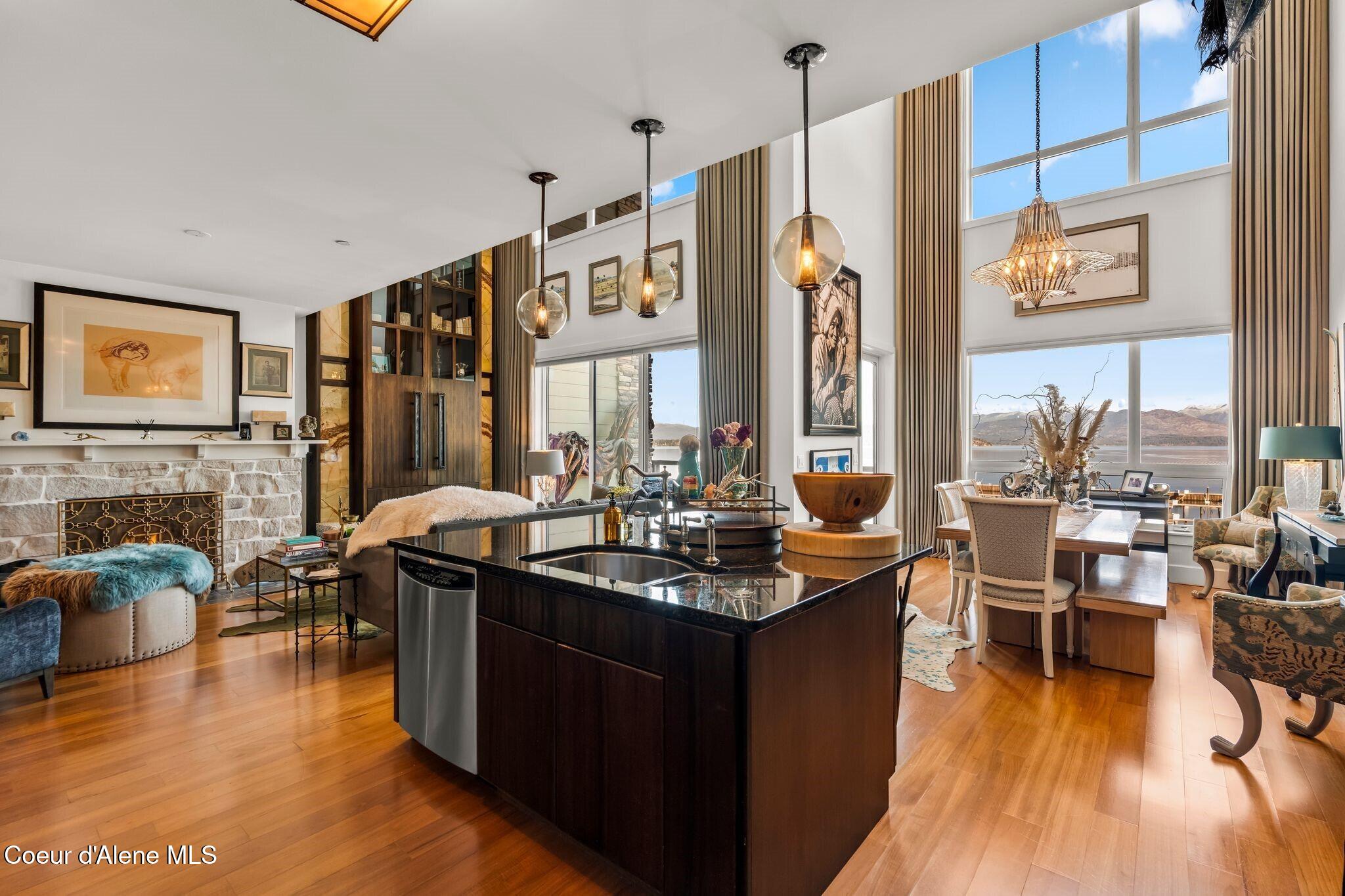 412 Sandpoint Ave, 332, Sandpoint Unit: 332