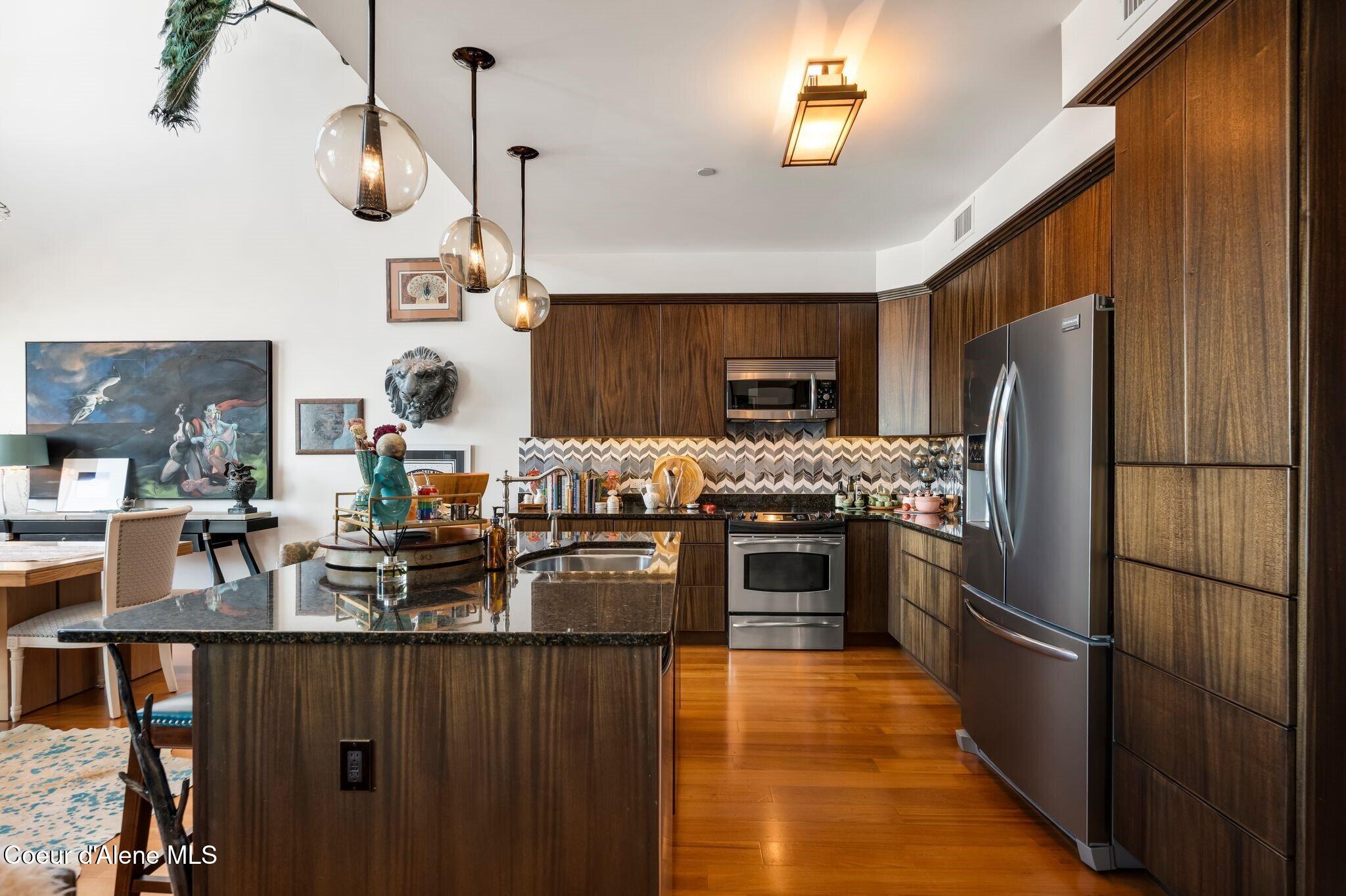 412 Sandpoint Ave, 332, Sandpoint Unit: 332