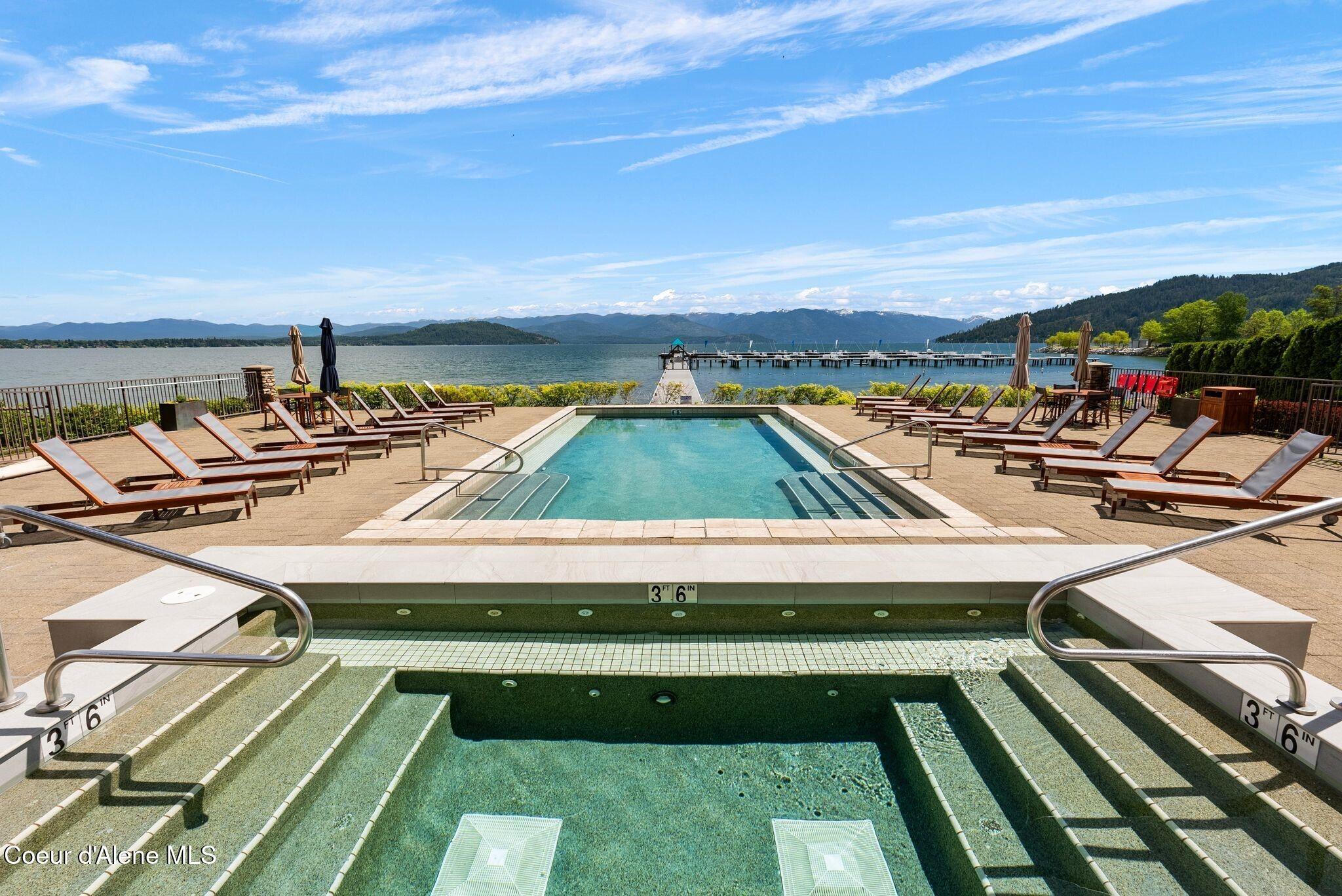 412 Sandpoint Avenue Unit: 334/335