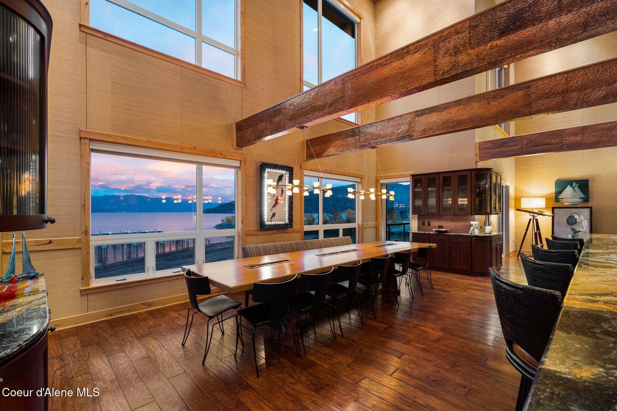 412 Sandpoint Avenue Unit: 334/335