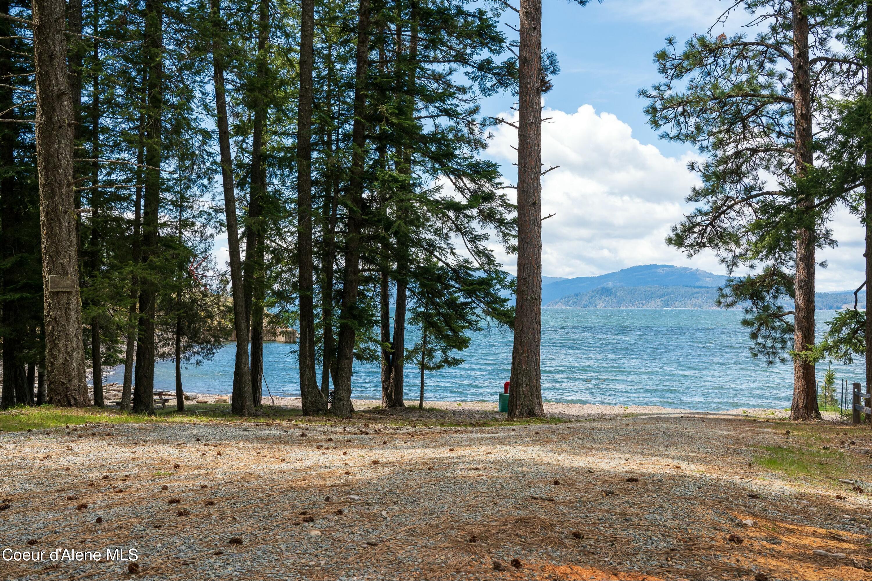 BLK5 LOT4 Kiebert Loop