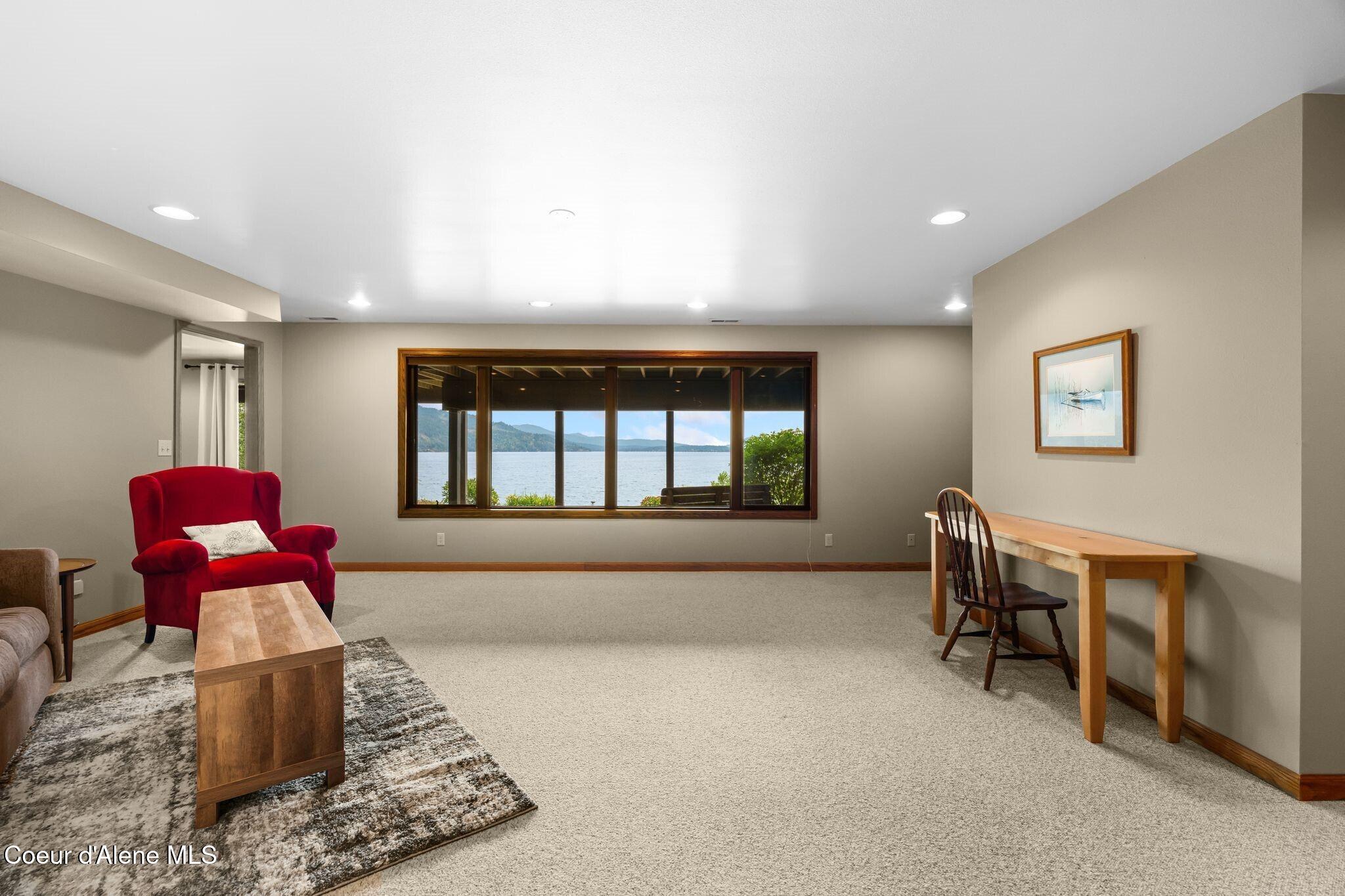 540 Ponder Pt Dr