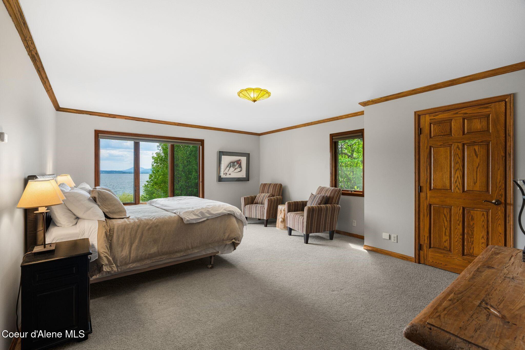 540 Ponder Pt Dr