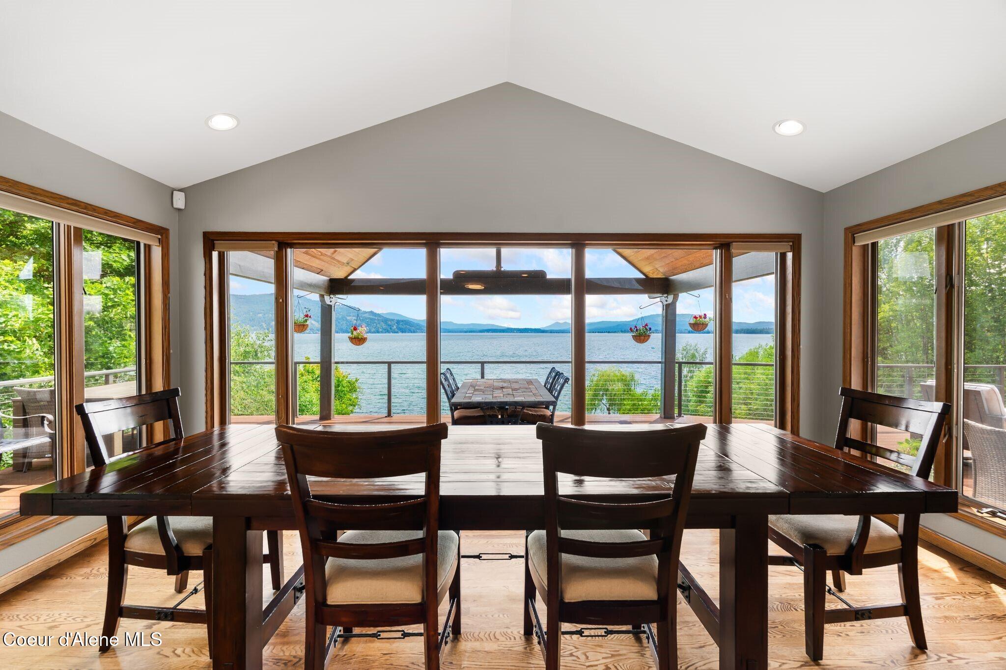540 Ponder Pt Dr