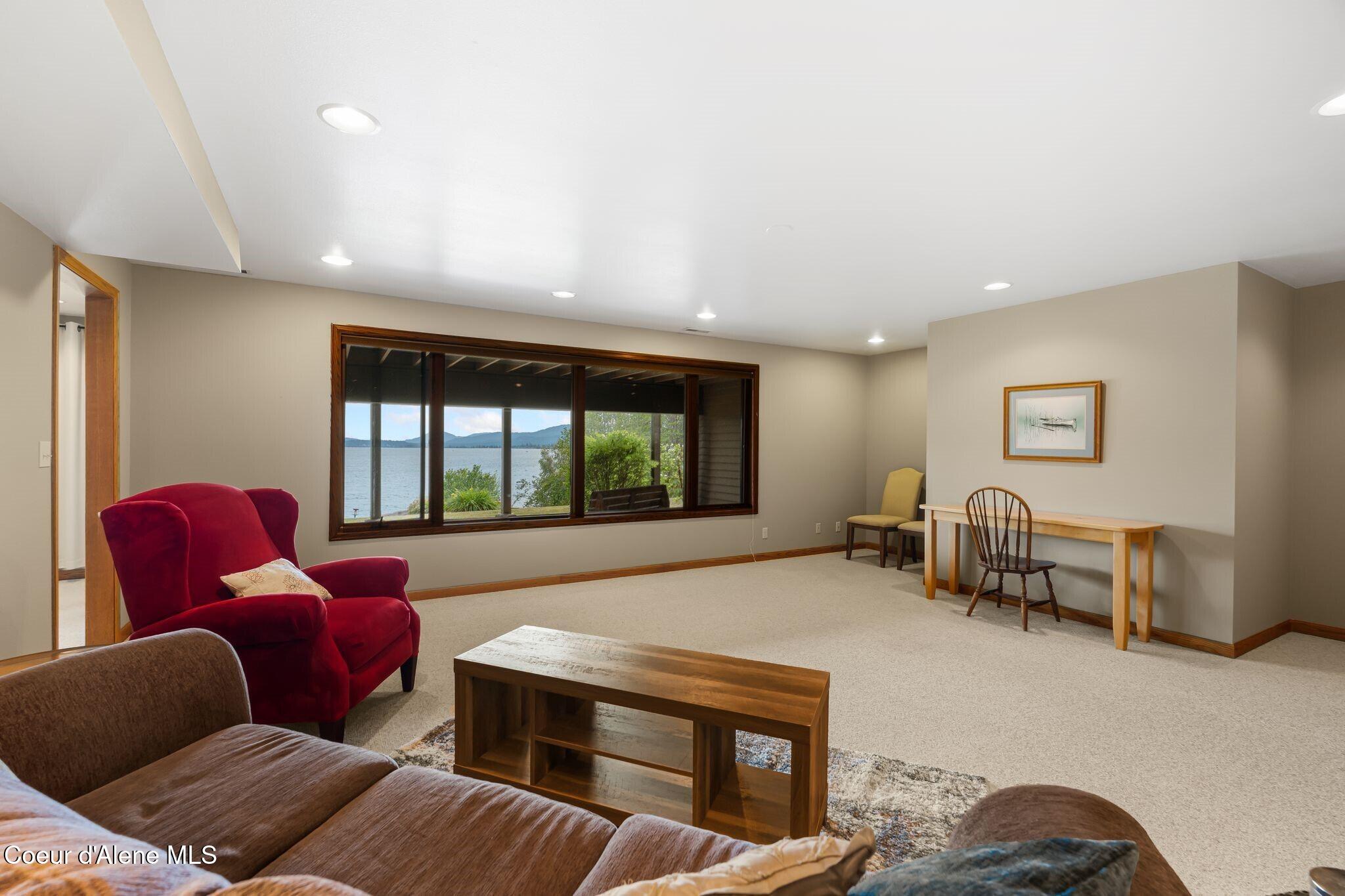 540 Ponder Pt Dr