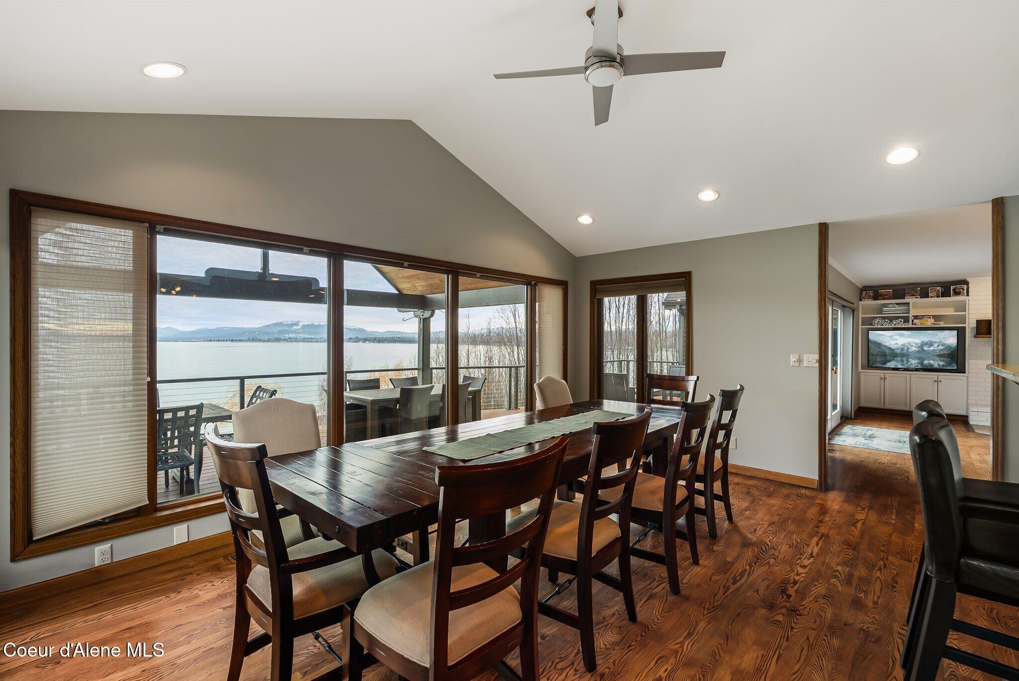 540 Ponder Pt Dr