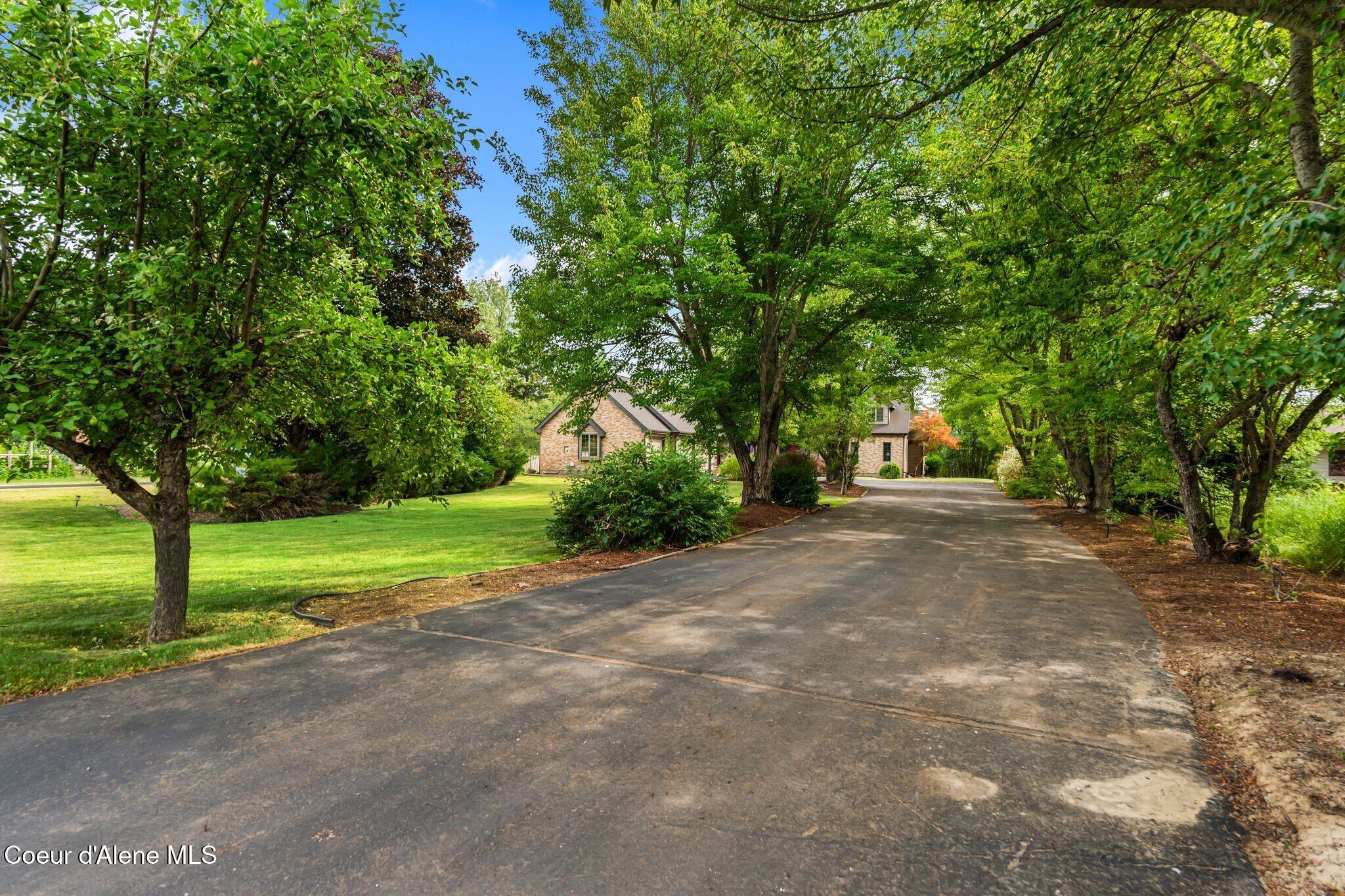540 Ponder Pt Dr