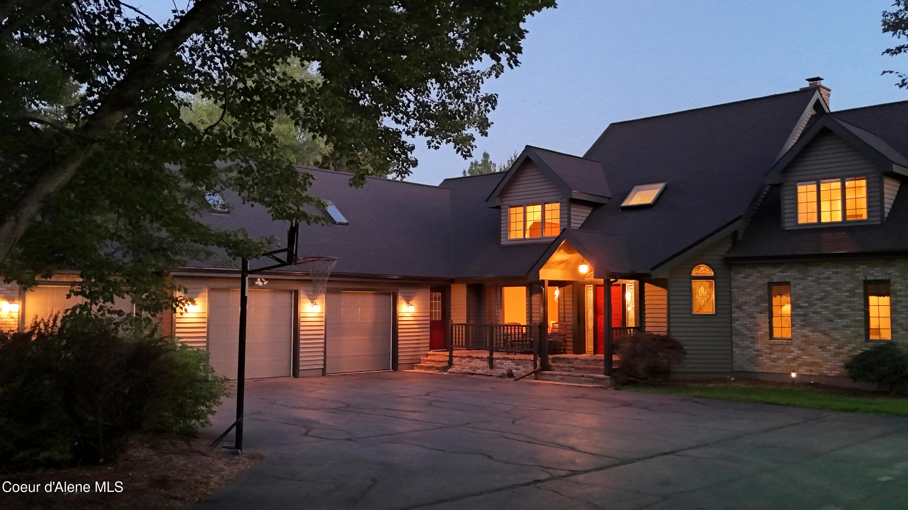 540 Ponder Pt Dr
