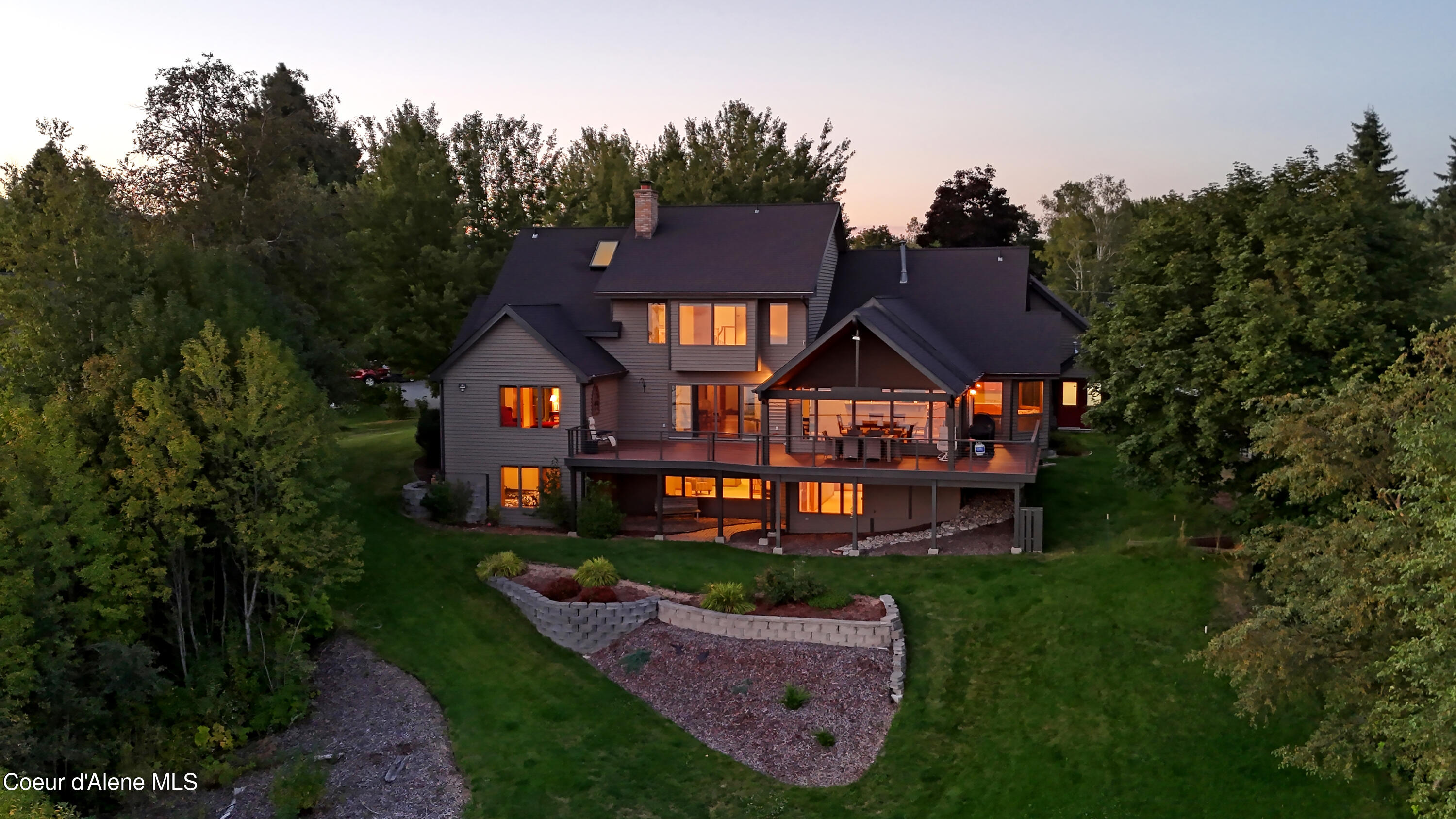 540 Ponder Pt Dr