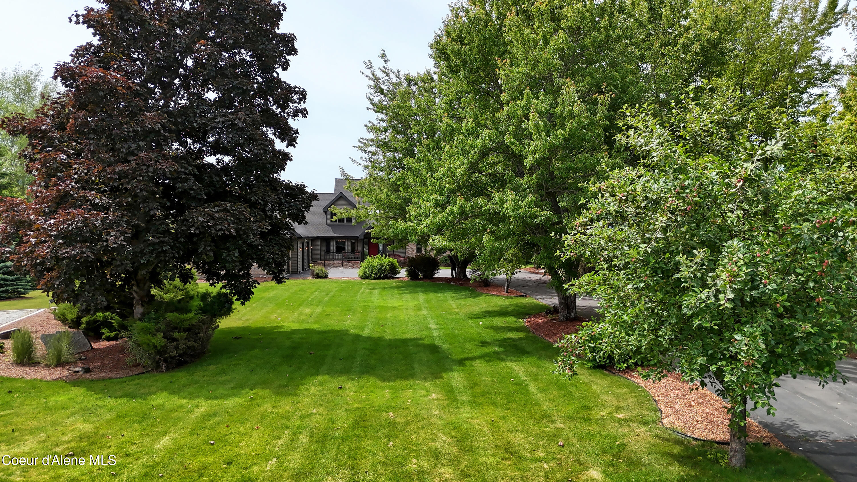 540 Ponder Pt Dr