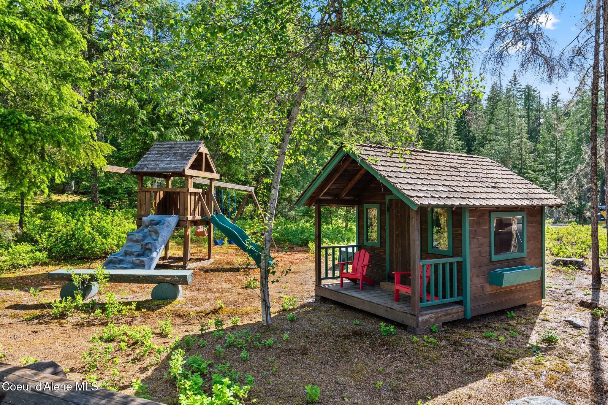286 E Canoe Point Rd