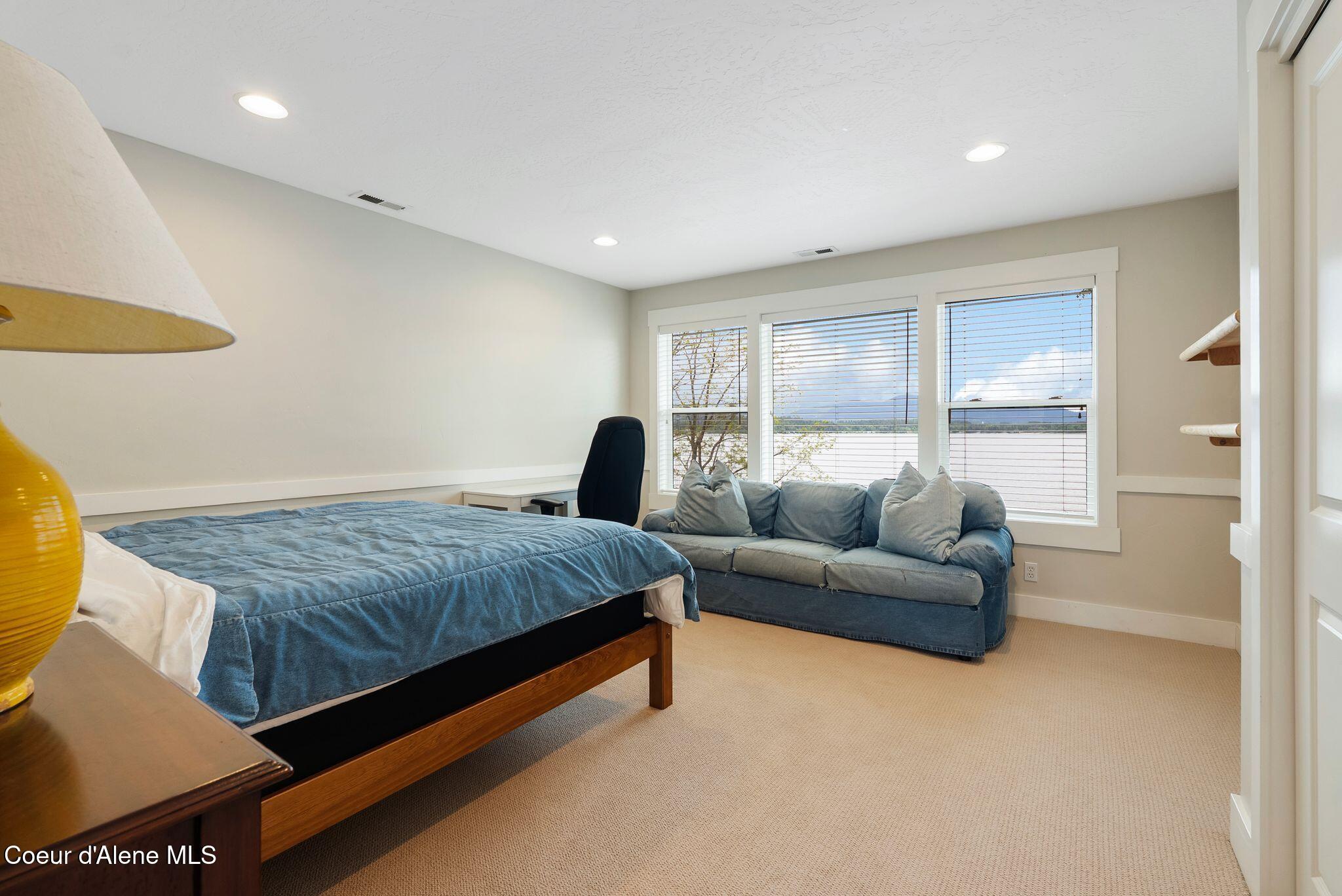 1515 Northshore Dr