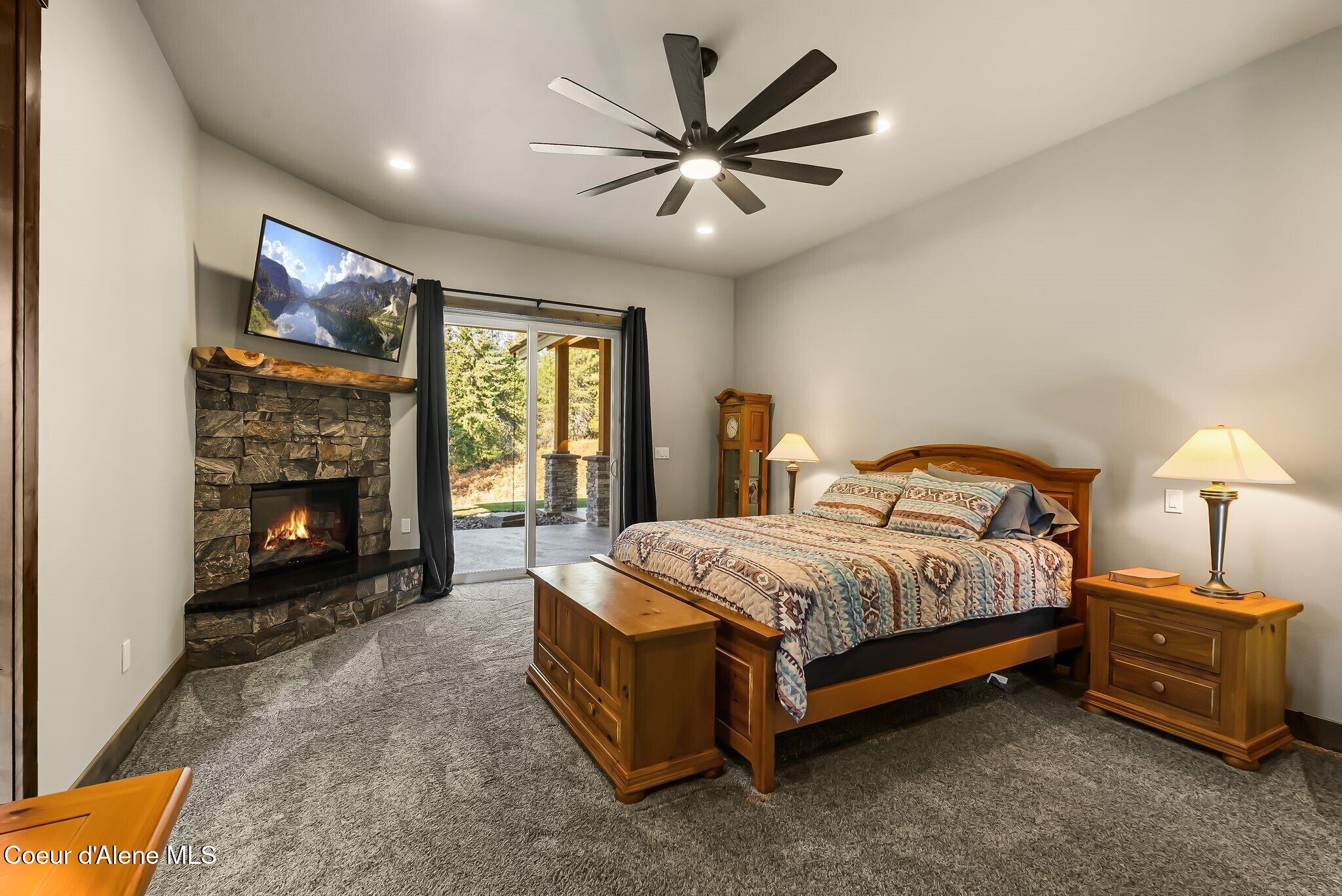 1708 Saddleback DR