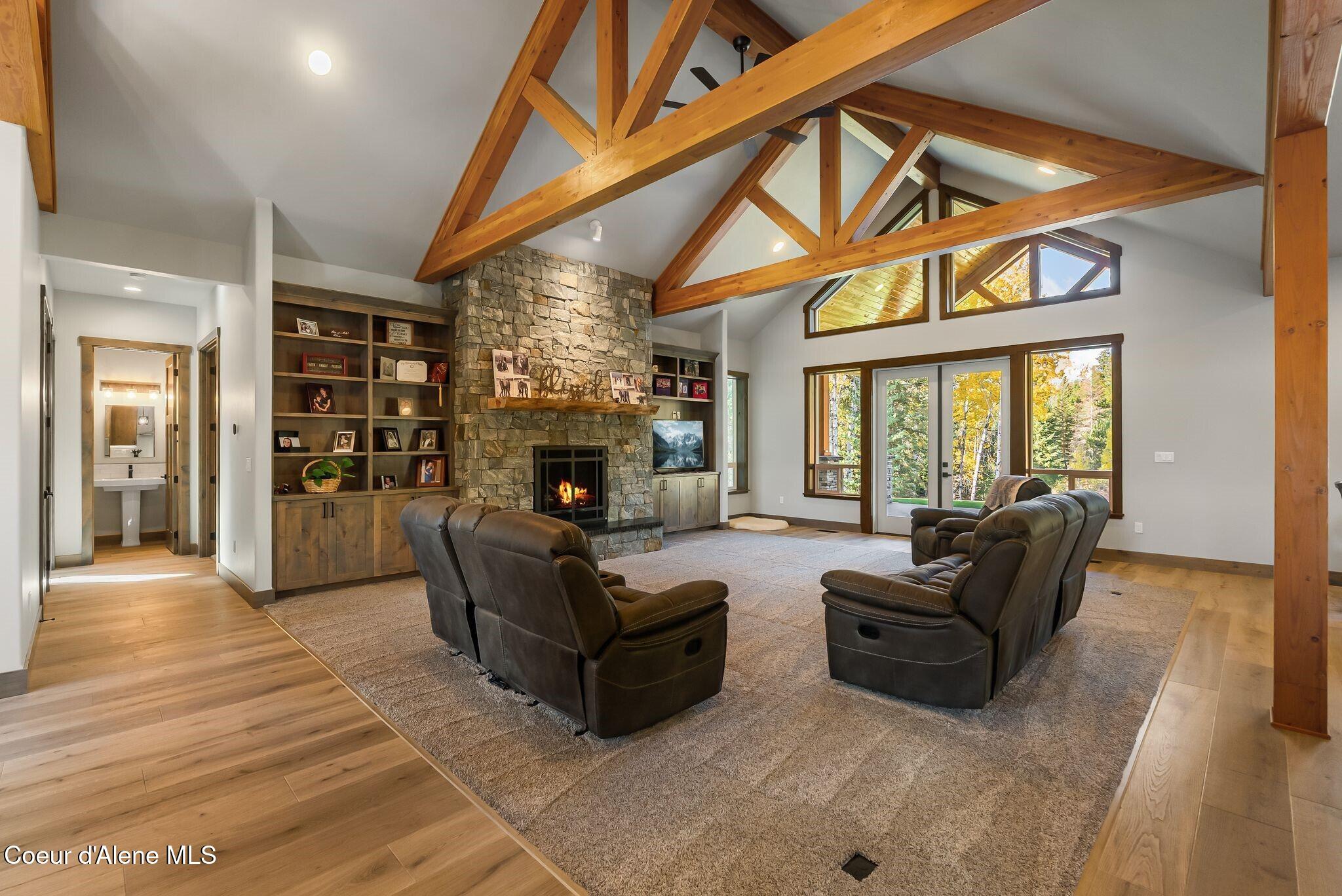 1708 Saddleback DR