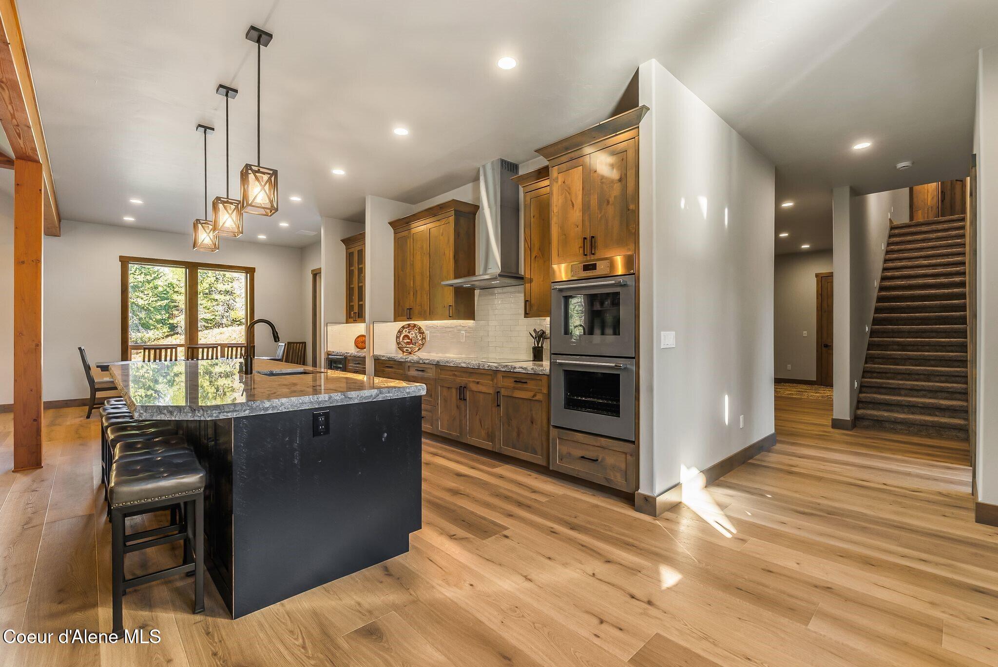 1708 Saddleback DR