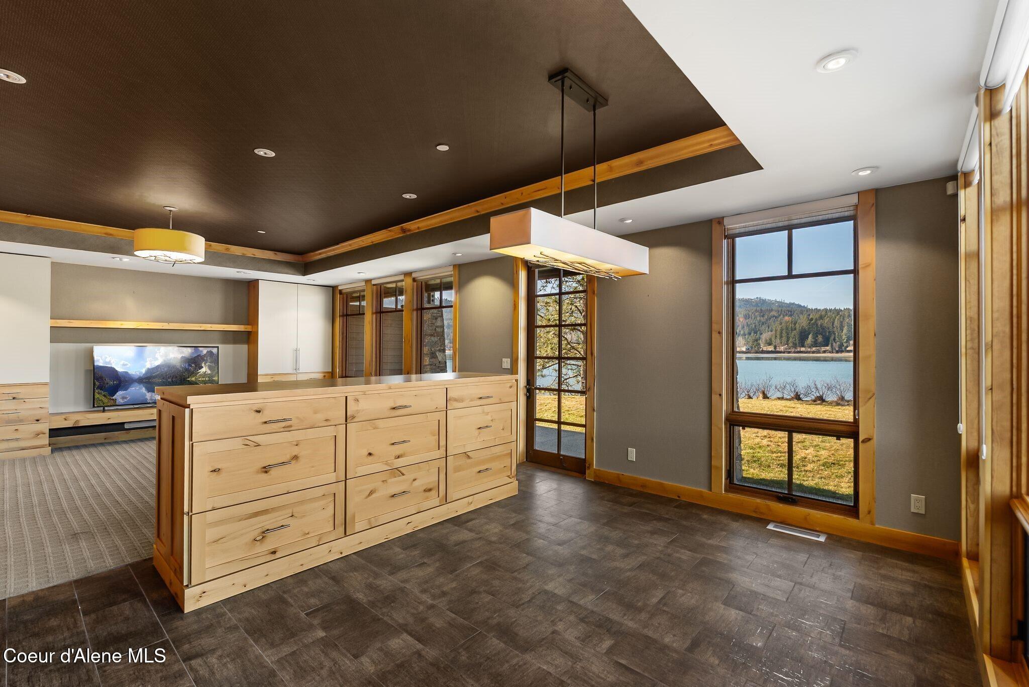 651 Dover Bay Parkway Unit: 102