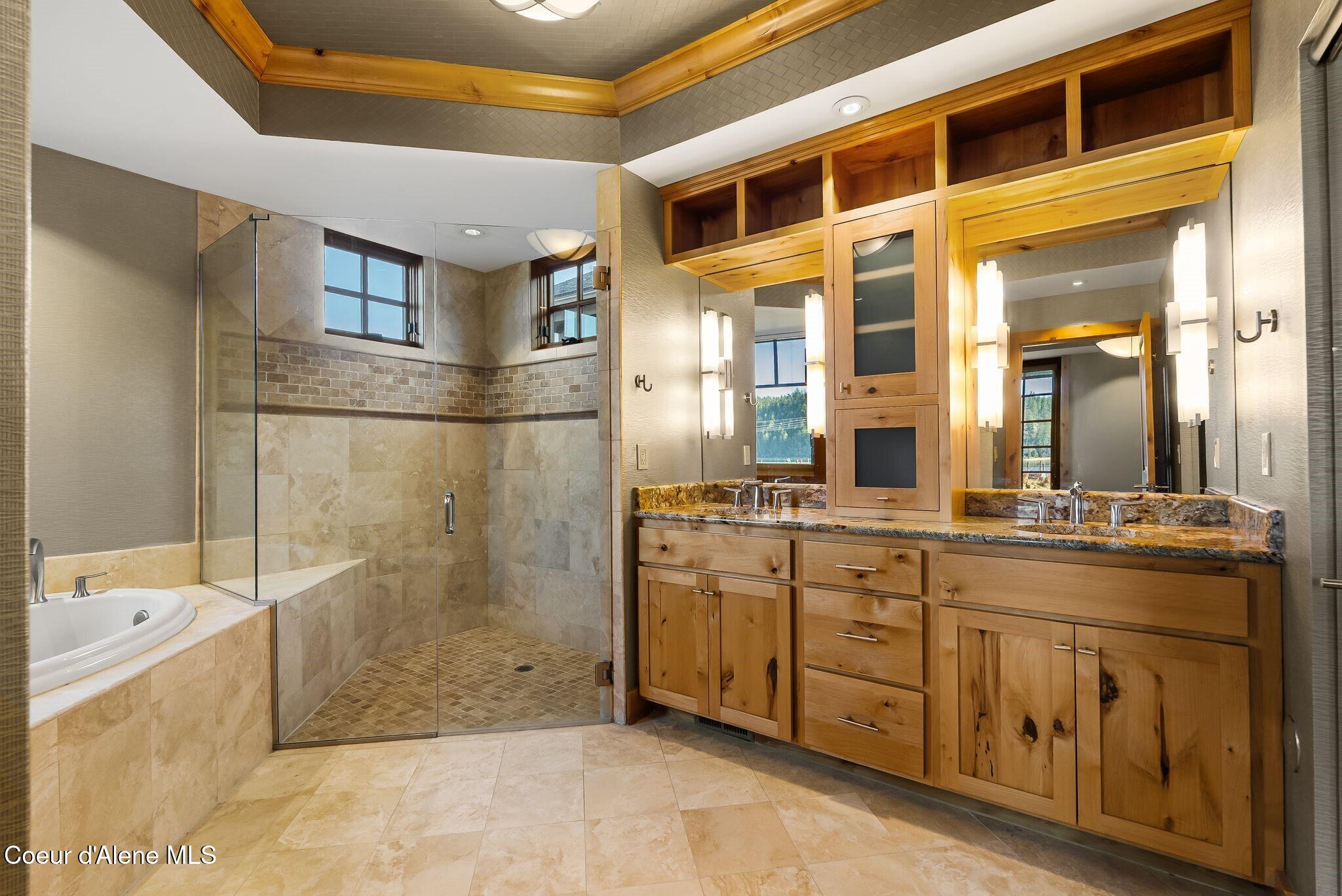 651 Dover Bay Parkway Unit: 102