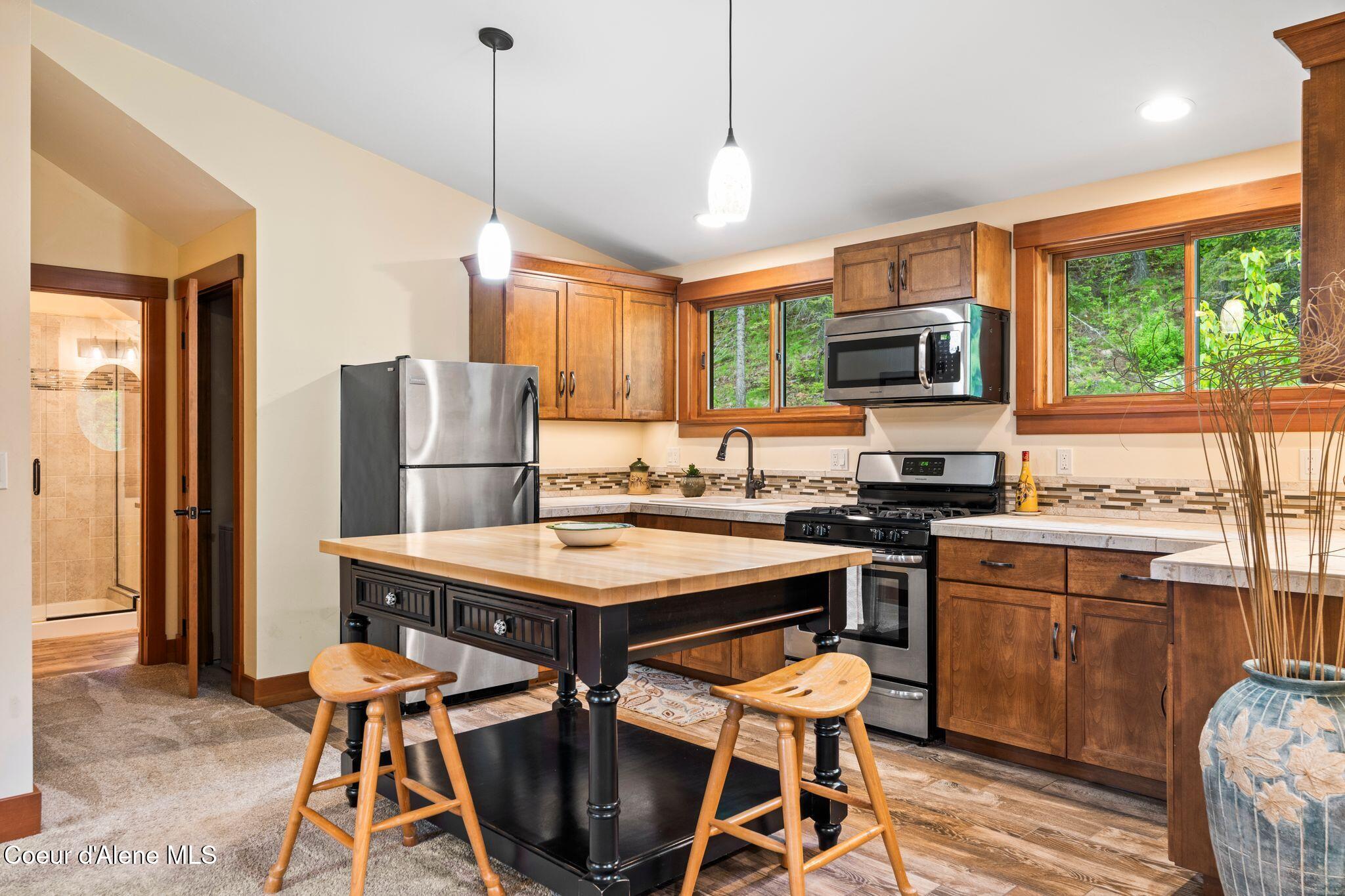 294 Rincon Dr