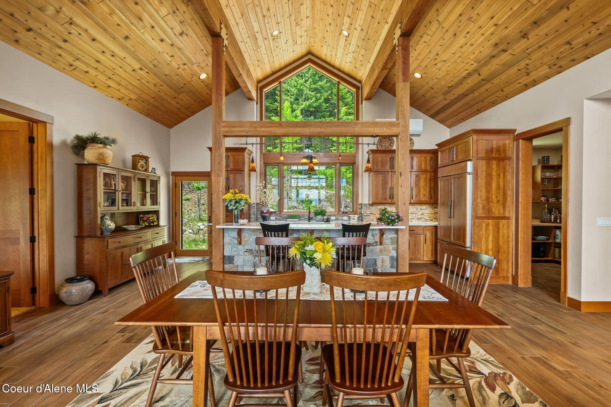 294 Rincon Dr
