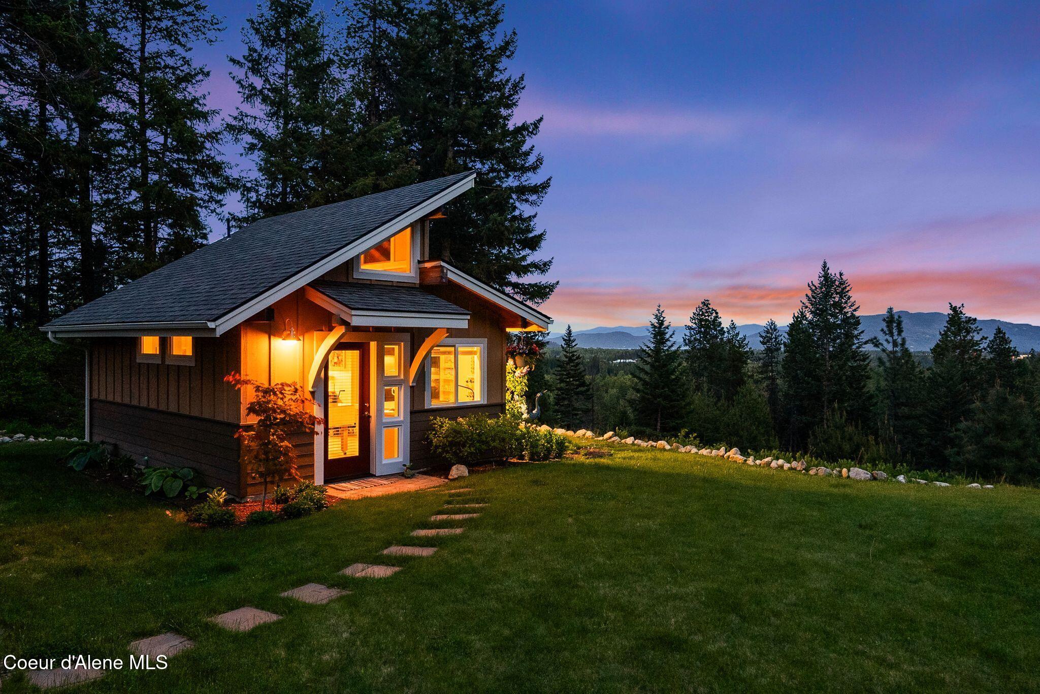 294 Rincon Dr