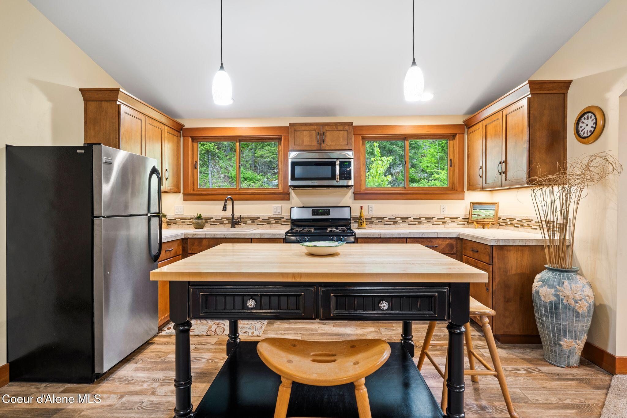 294 Rincon Dr