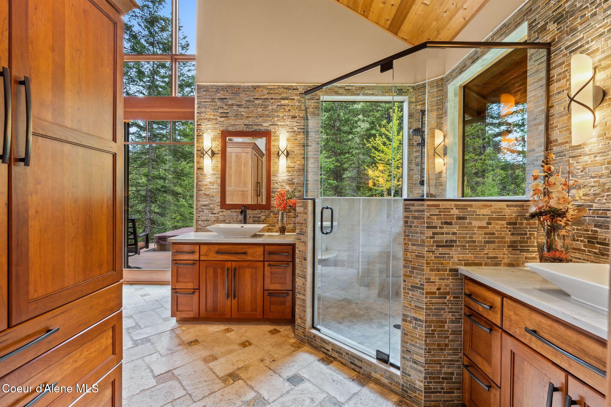 294 Rincon Dr