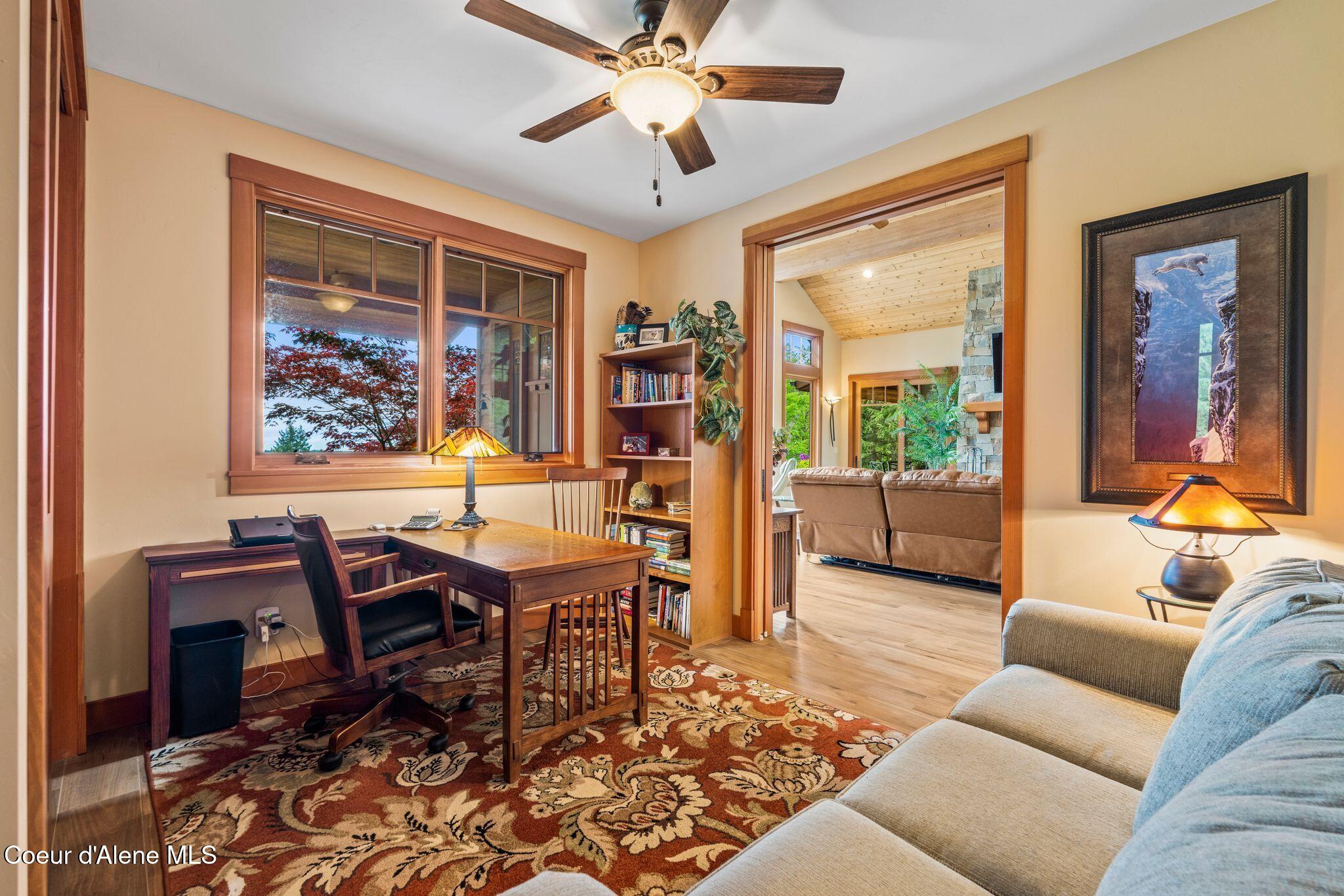 294 Rincon Dr