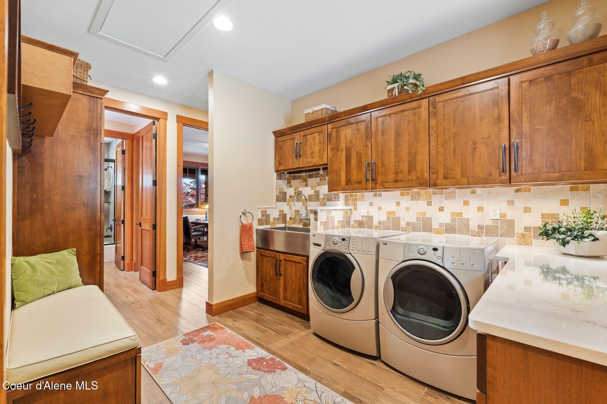 294 Rincon Dr